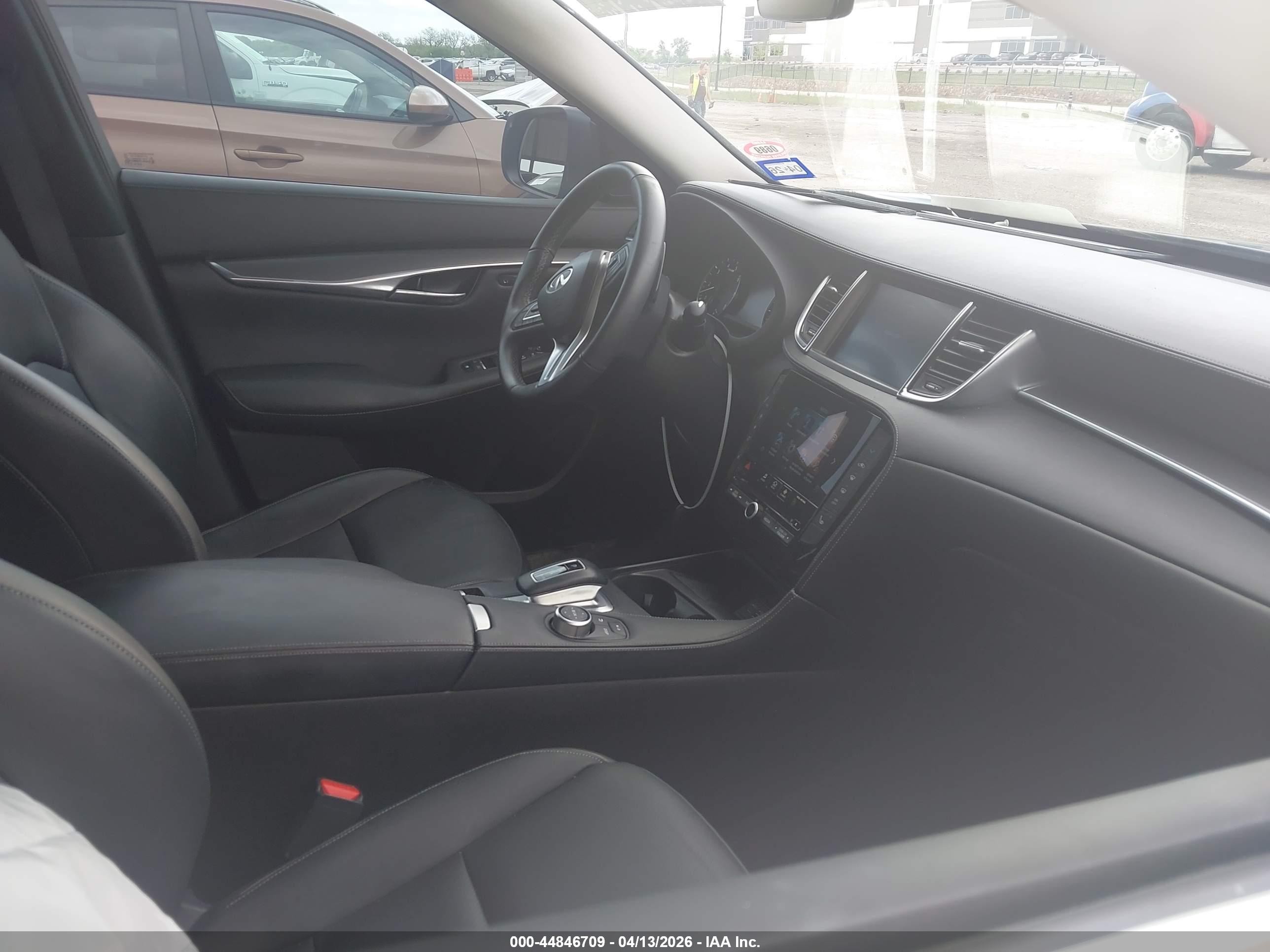 2024 Infiniti Qx50 Luxe Blue vin: 3PCAJ5BA9RF106871