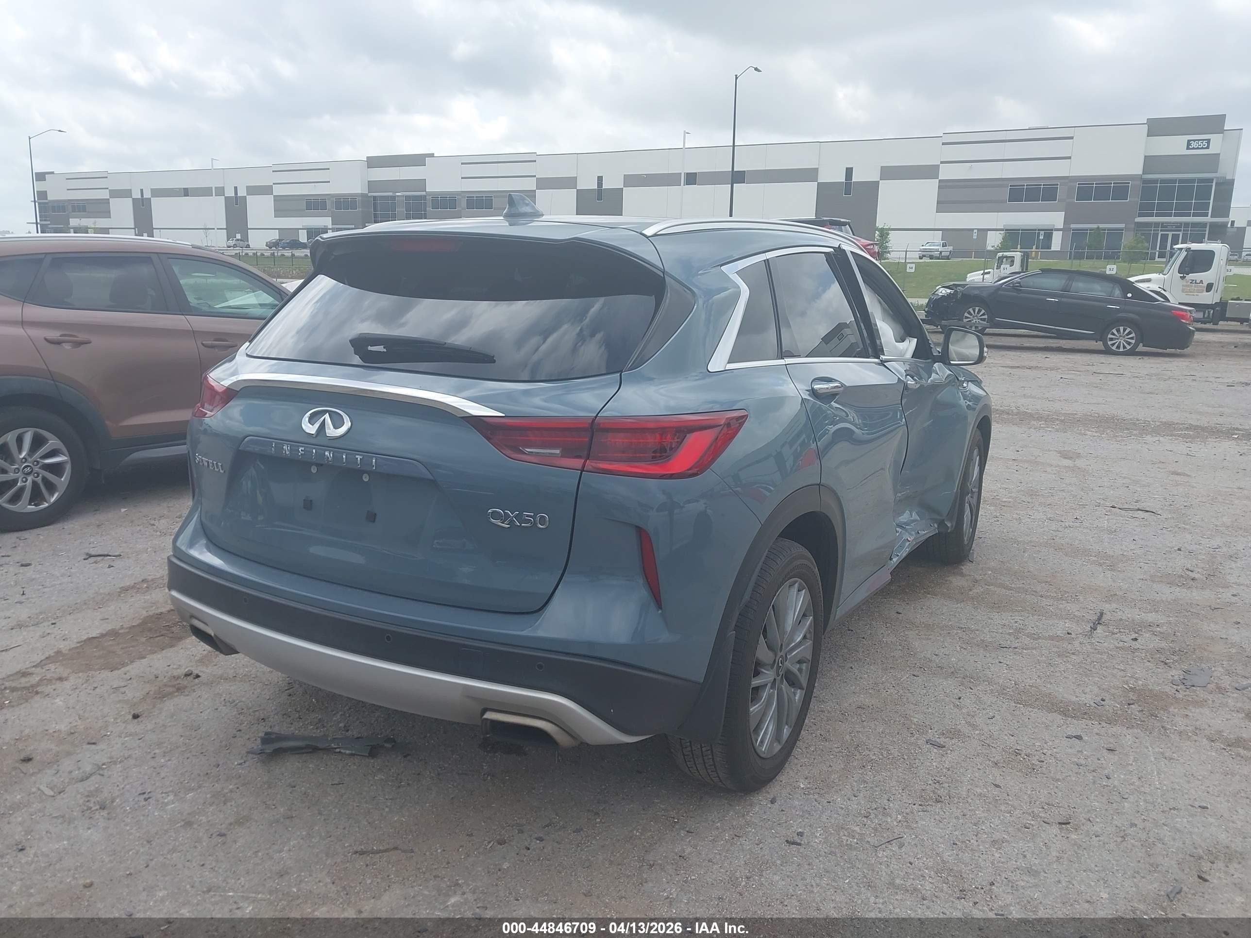 2024 Infiniti Qx50 Luxe Blue vin: 3PCAJ5BA9RF106871