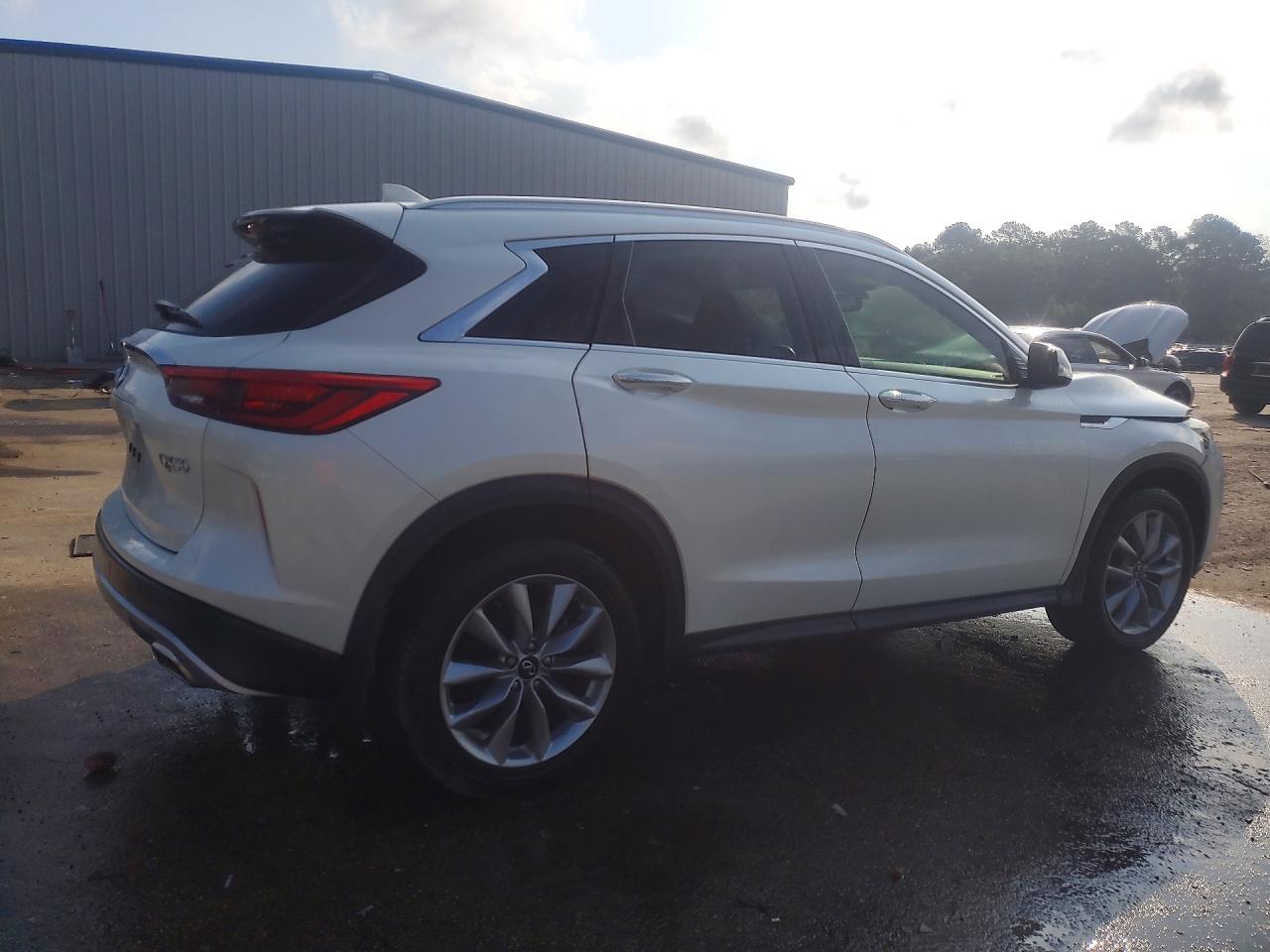 2021 Infiniti Qx50 Luxe White vin: 3PCAJ5BAXMF124031