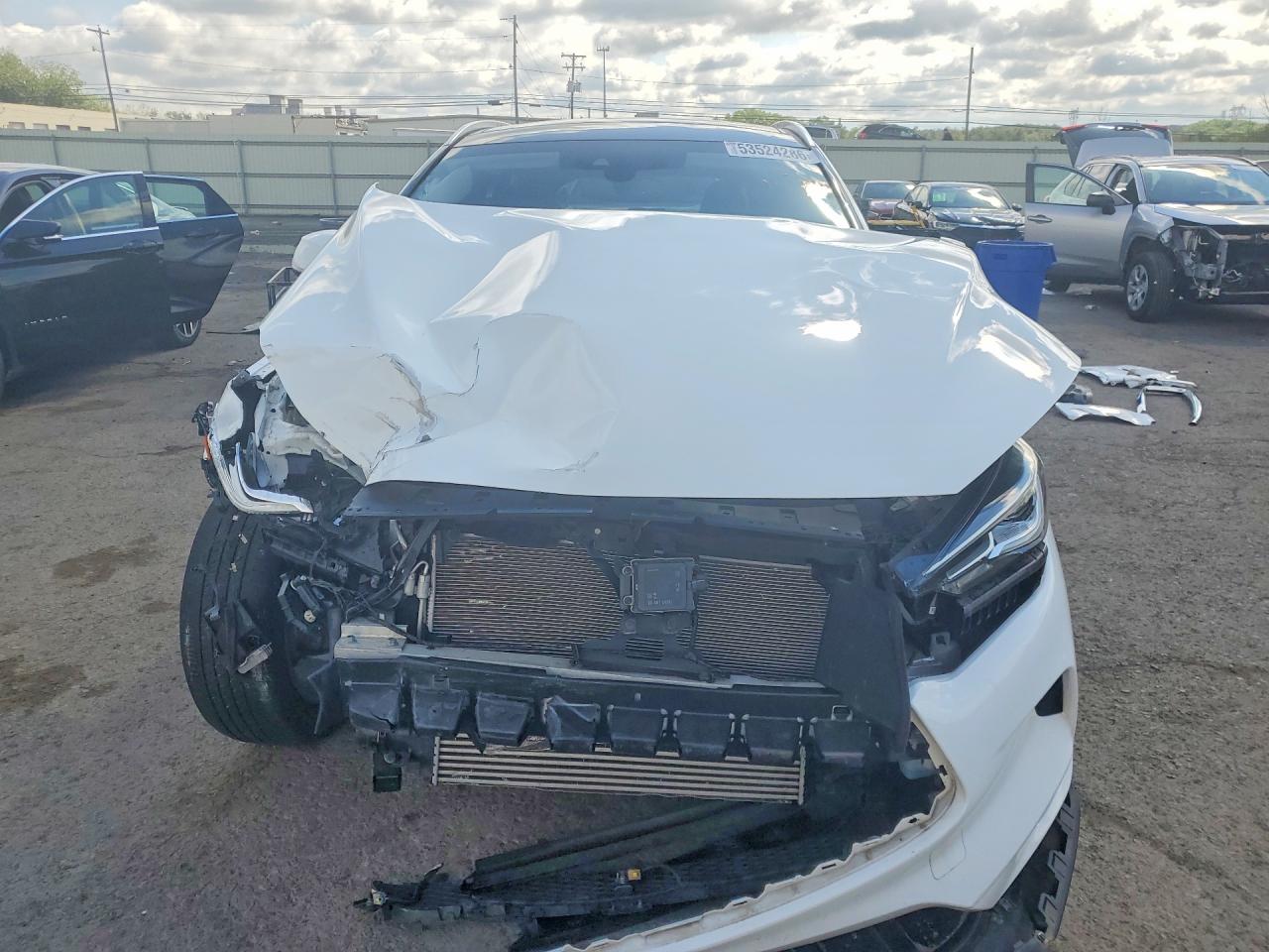 2022 Infiniti Qx50 Luxe White vin: 3PCAJ5BB3NF119957