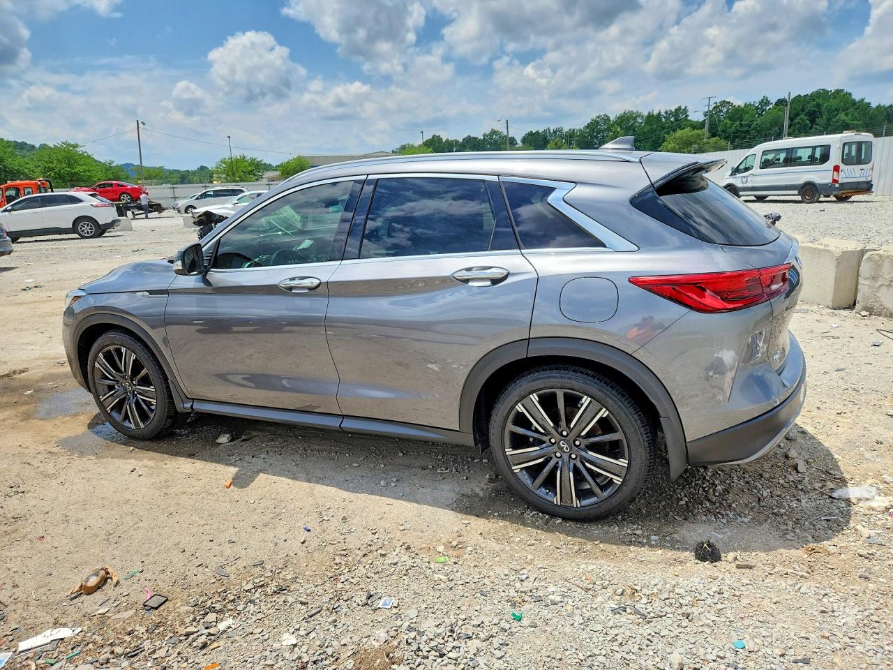 2021 Infiniti Qx50 Luxe Gray vin: 3PCAJ5BB5MF114872