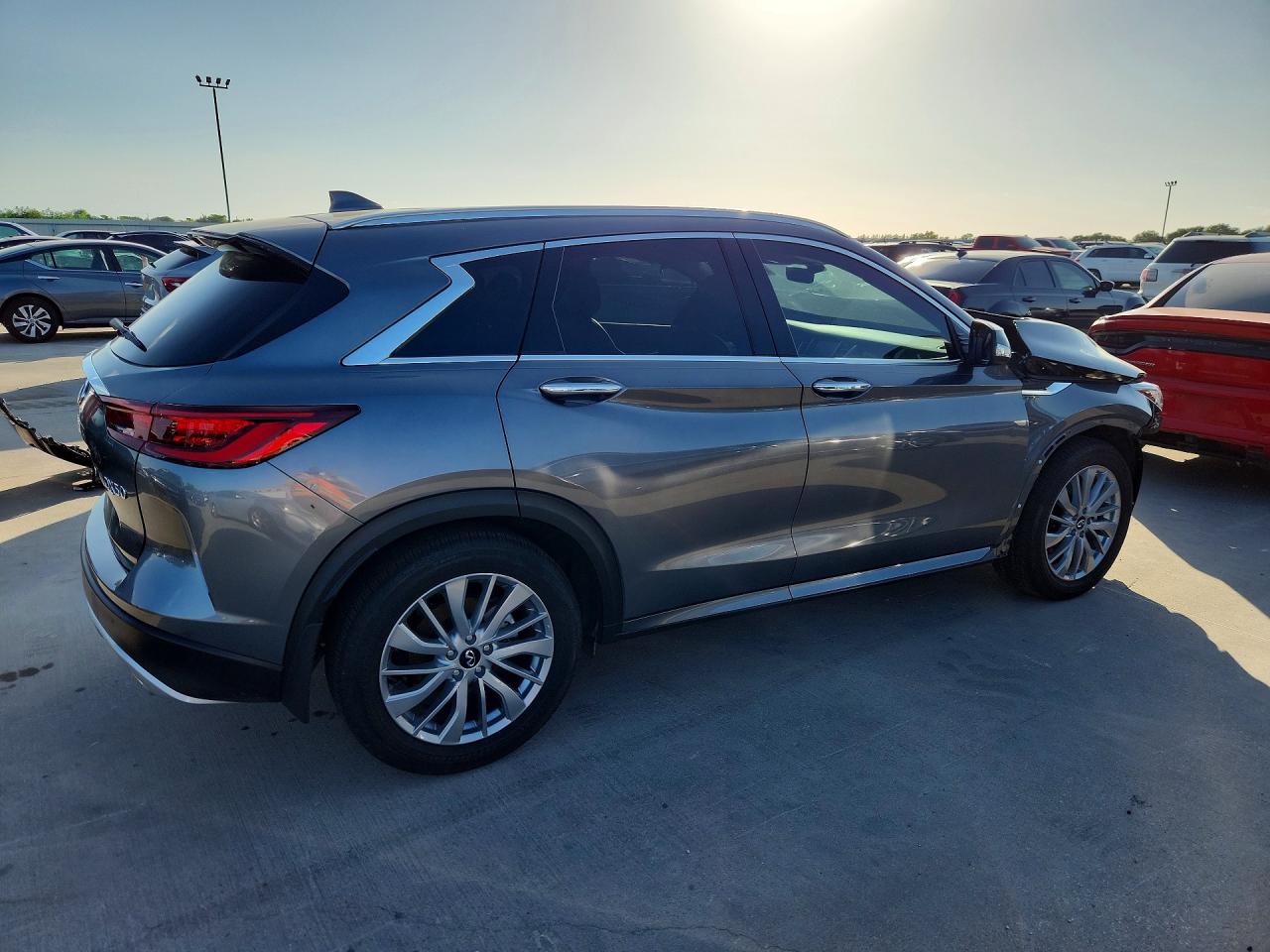 2025 Infiniti Qx50 Luxe Silver vin: 3PCAJ5BB6SF109161