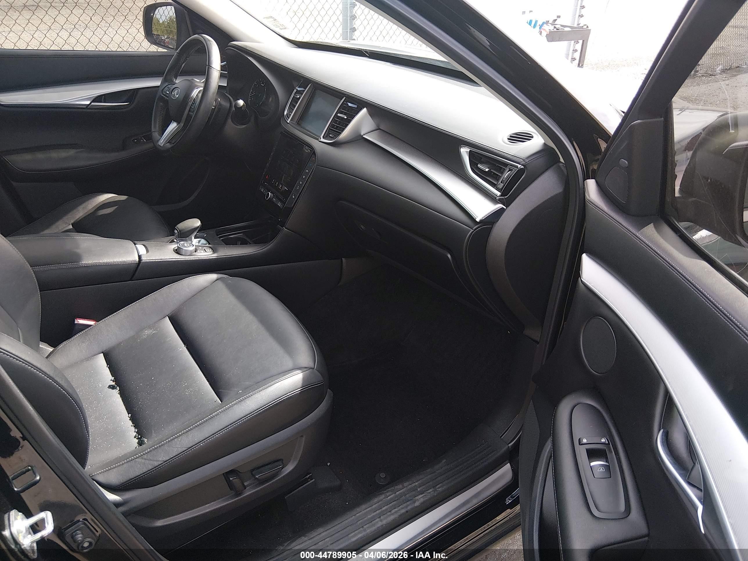 2021 Infiniti Qx50 Essential Black vin: 3PCAJ5CA2MF124068