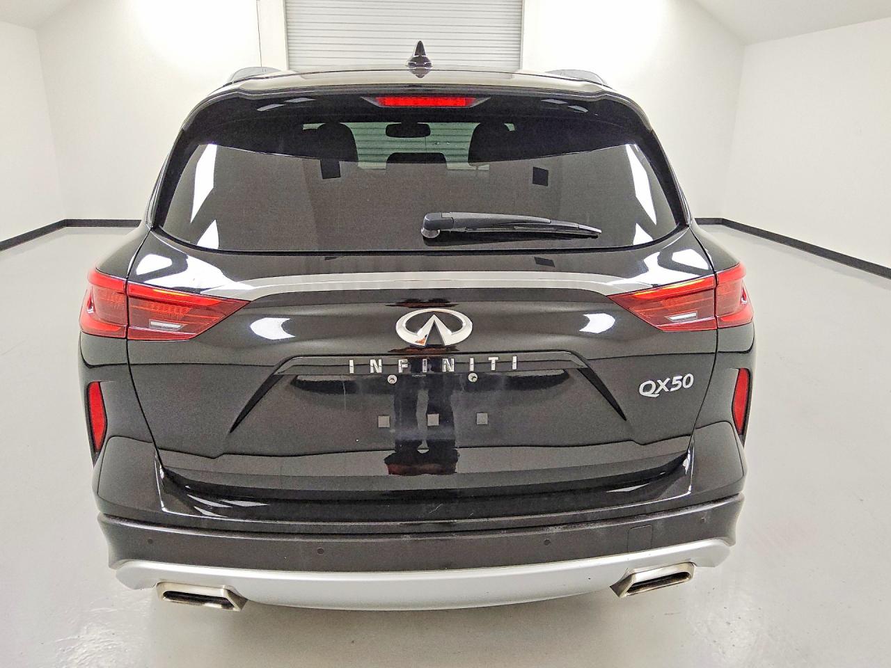 2020 Infiniti Qx50 Luxe Black vin: 3PCAJ5M10LF106858