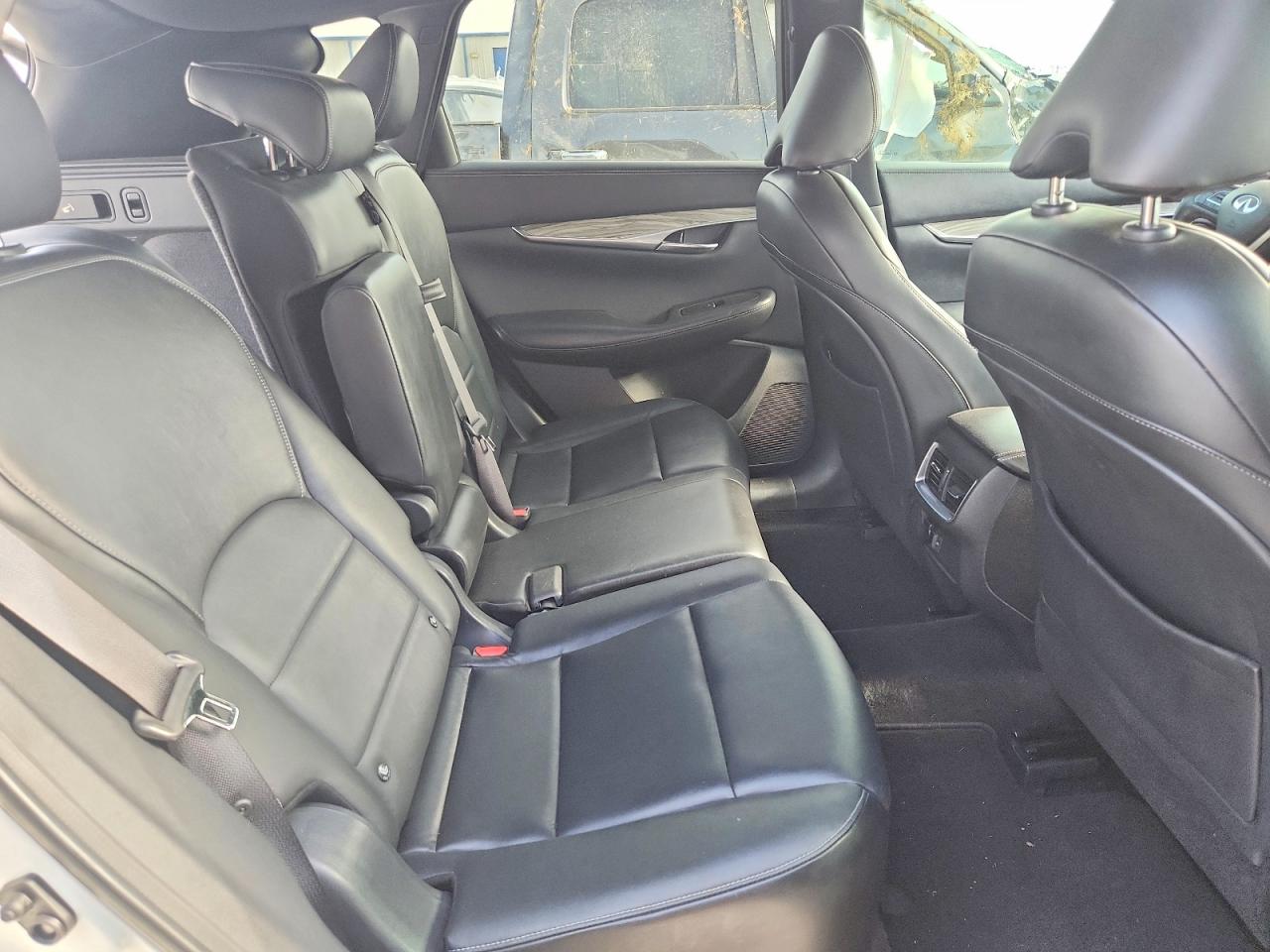 2020 Infiniti Qx50 Essential White vin: 3PCAJ5M13LF110824