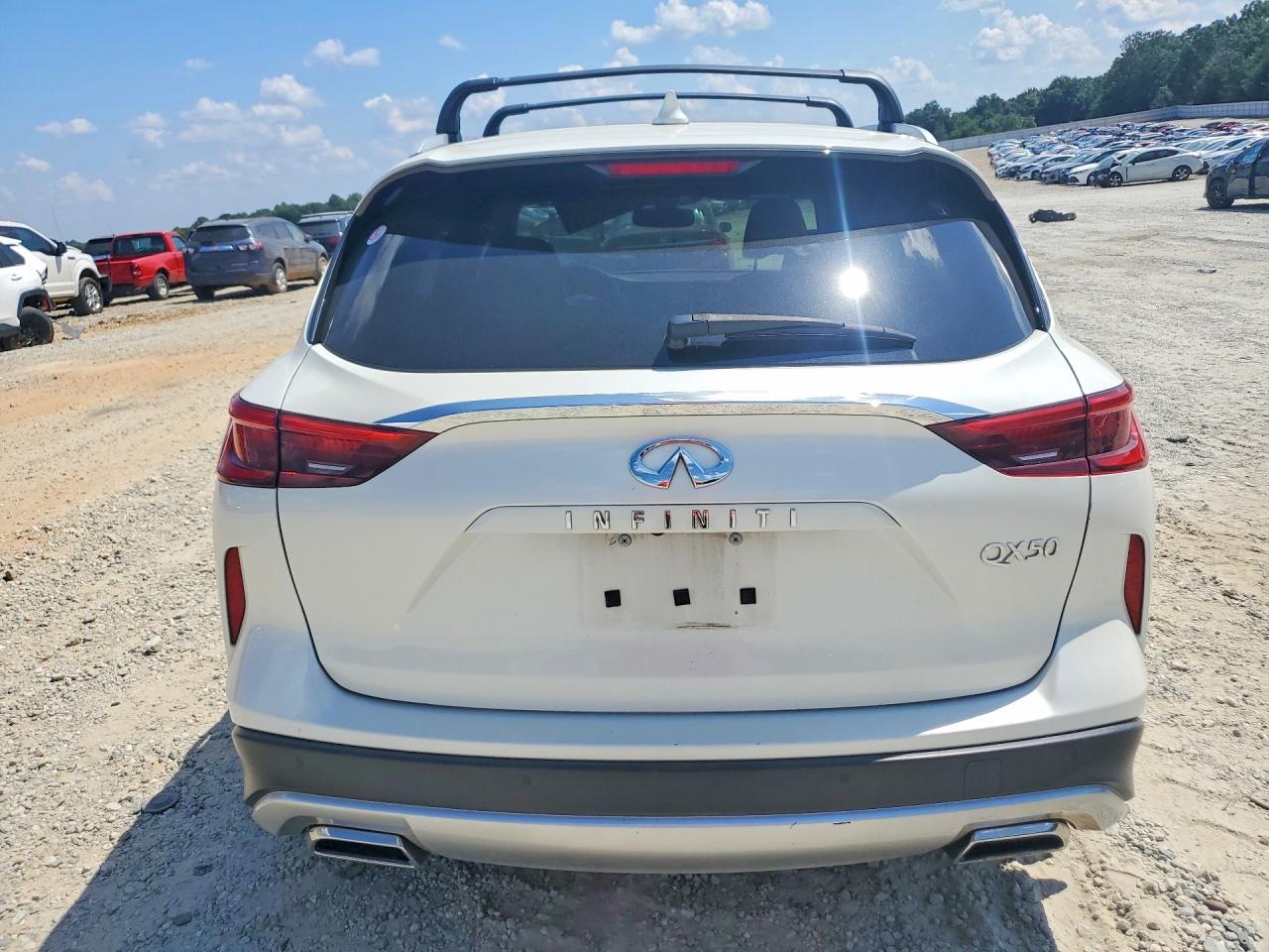 2019 Infiniti Qx50 Essential White vin: 3PCAJ5M16KF106426