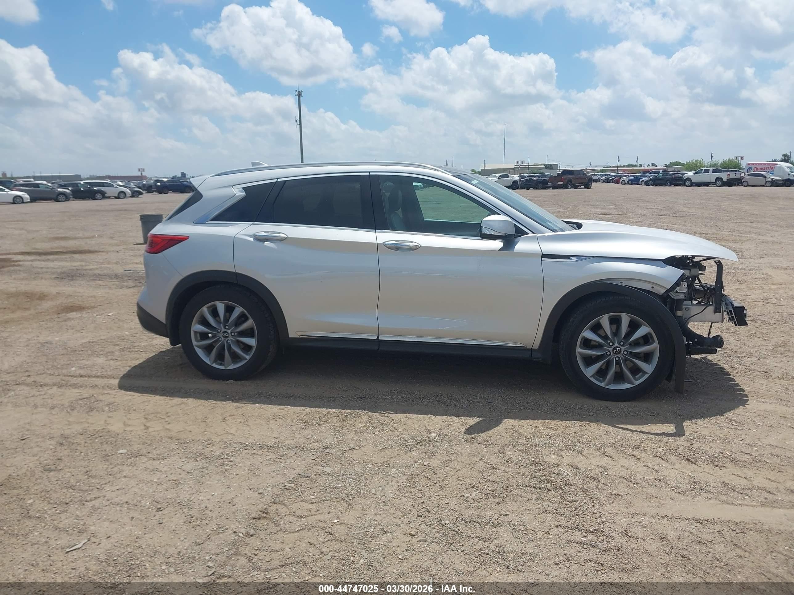 2019 Infiniti Qx50 Essential Silver vin: 3PCAJ5M16KF133142