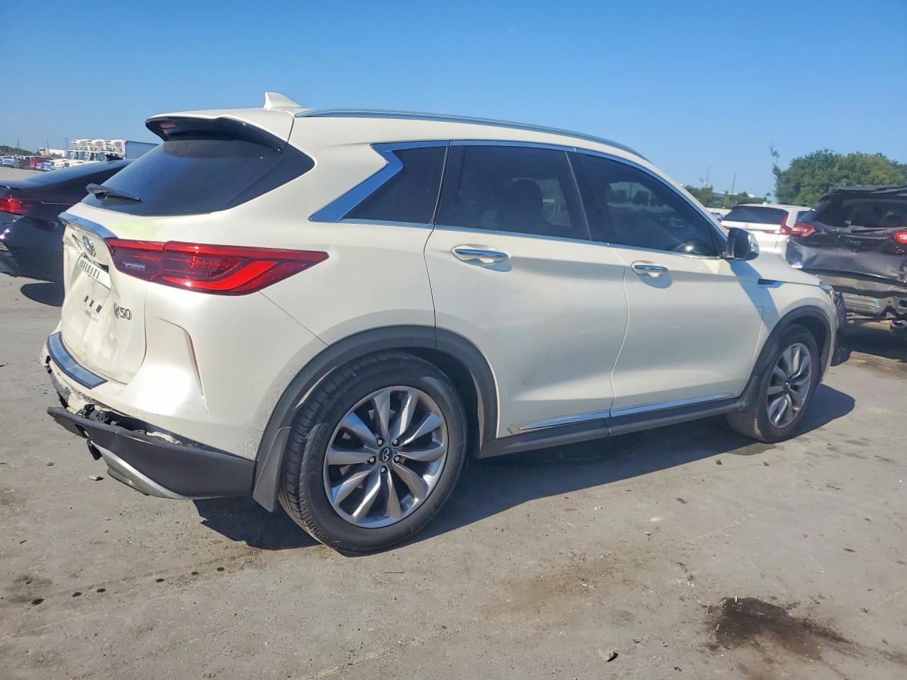 2019 Infiniti Qx50 Luxe Cream vin: 3PCAJ5M17KF134879