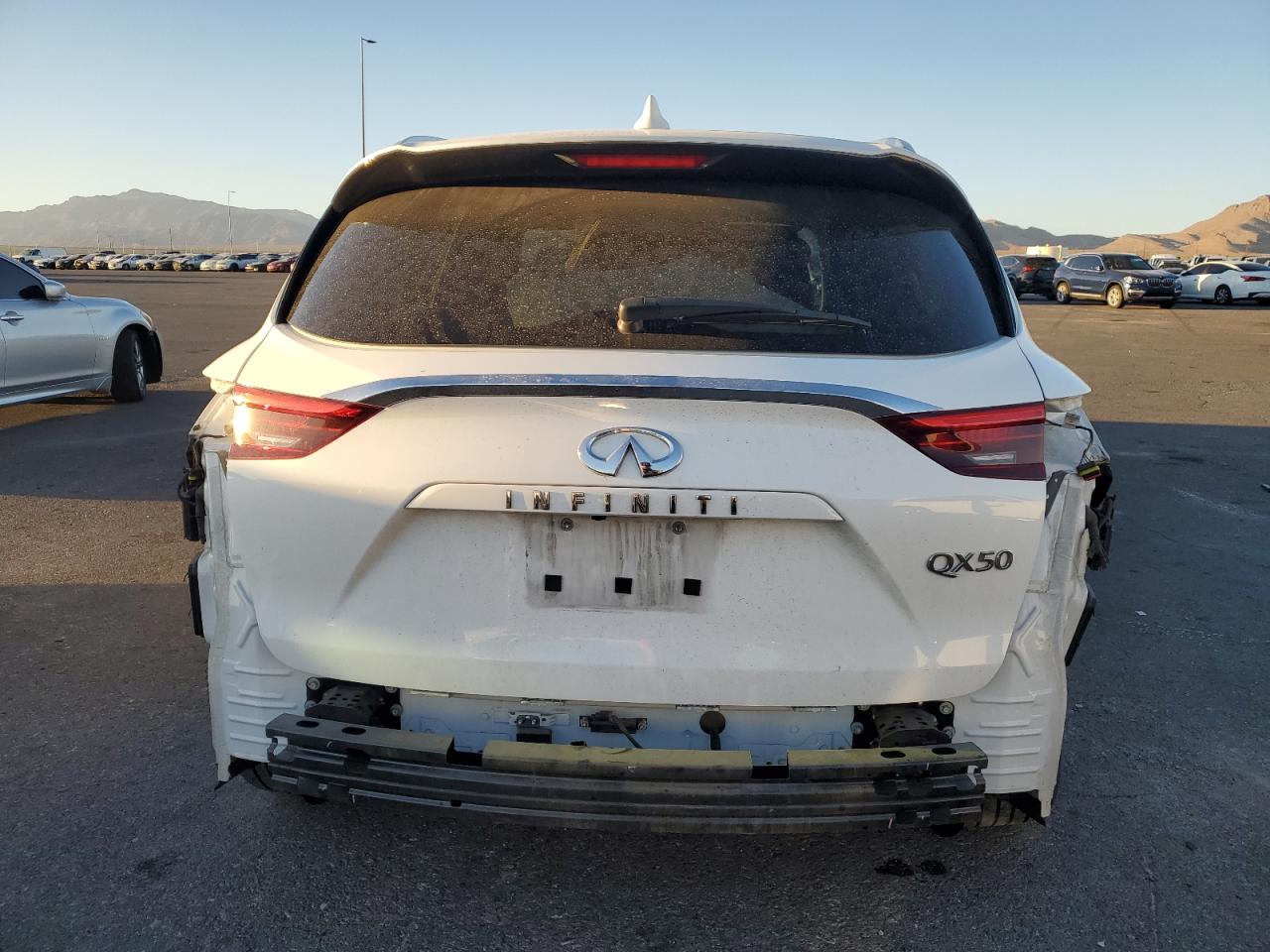 2020 Infiniti Qx50 Pure White vin: 3PCAJ5M18LF120684