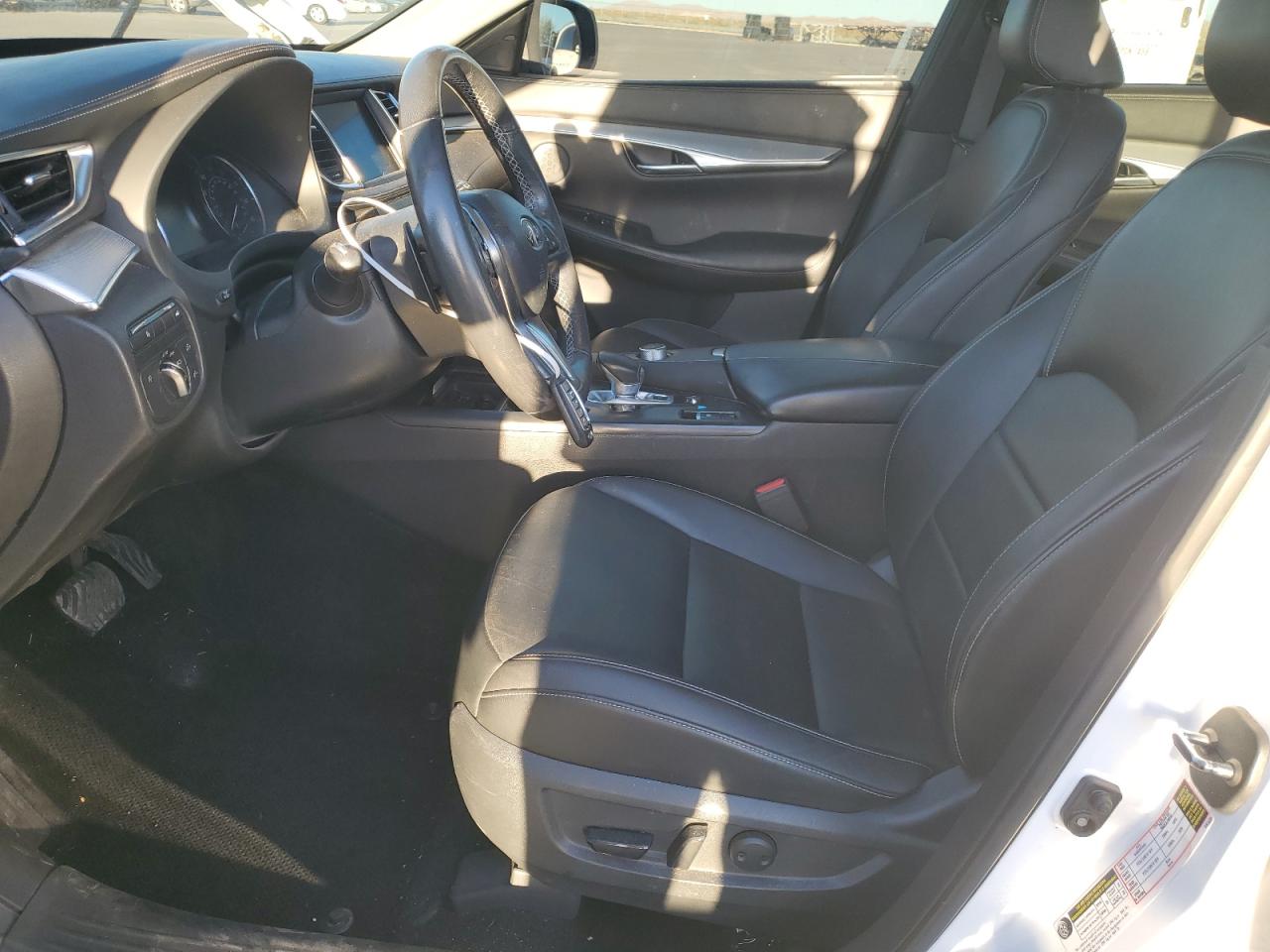 2020 Infiniti Qx50 Pure White vin: 3PCAJ5M18LF120684