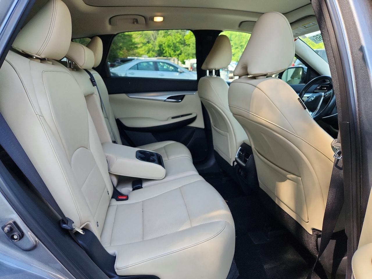 2019 Infiniti Qx50 Essential Gray vin: 3PCAJ5M31KF147418