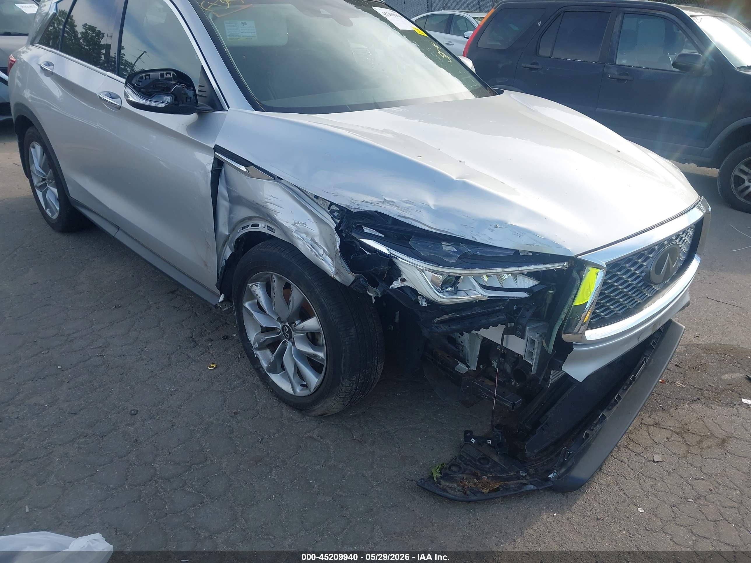 2020 Infiniti Qx50 Luxe Awd Silver vin: 3PCAJ5M33LF100571