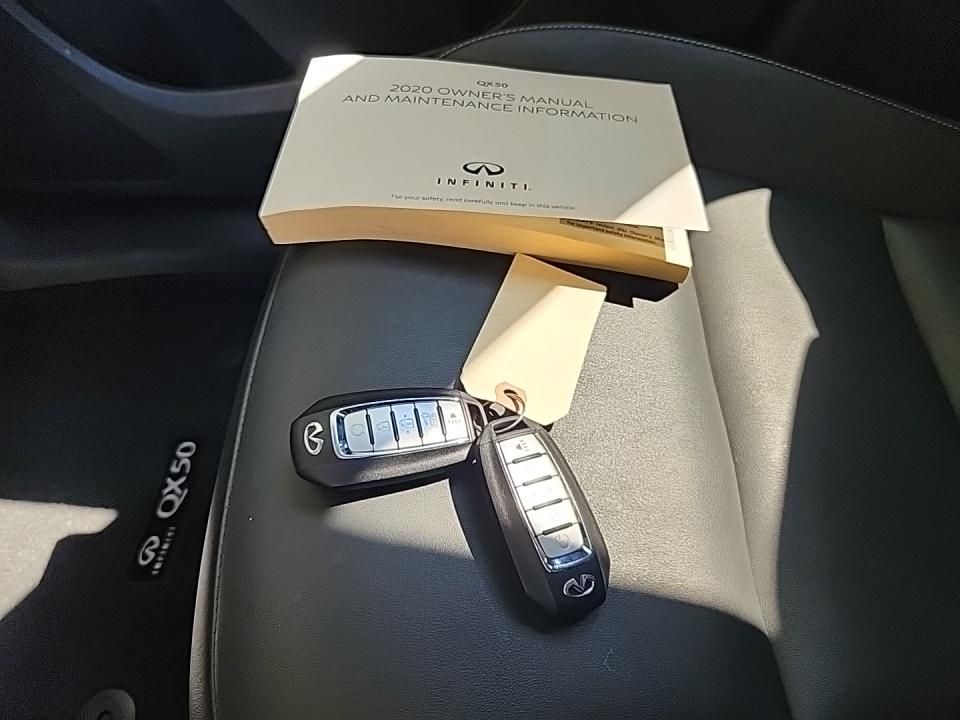 2020 Infiniti Qx50 Luxe Black vin: 3PCAJ5M33LF110937