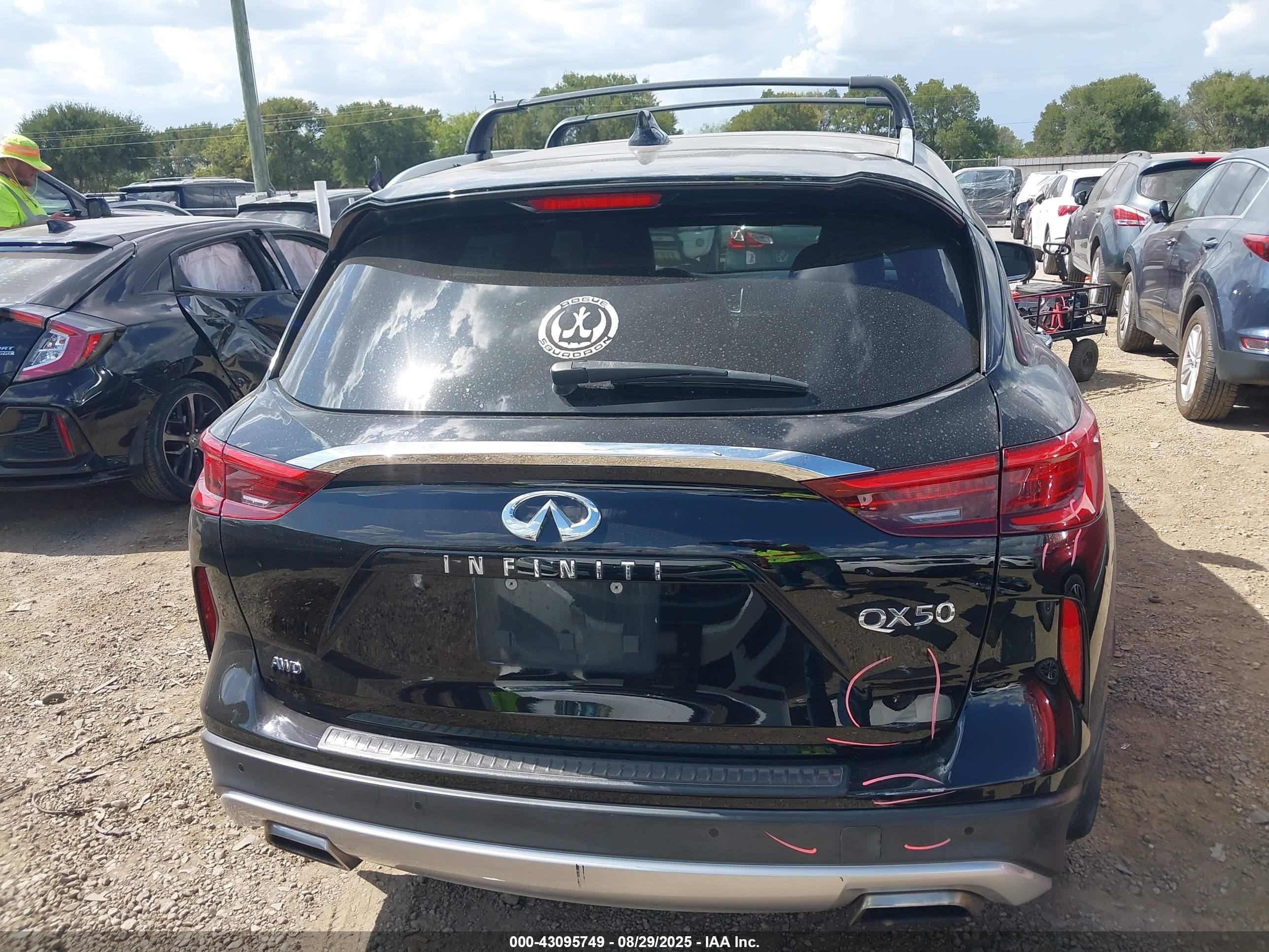 2020 Infiniti Qx50 Essential Awd Black vin: 3PCAJ5M38LF103417