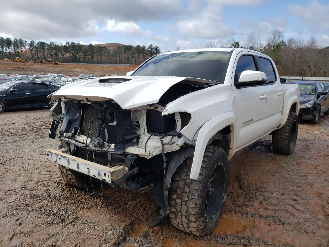 2017 Toyota Tacoma Double Cab White vin: 3TMAZ5CN0HM042112