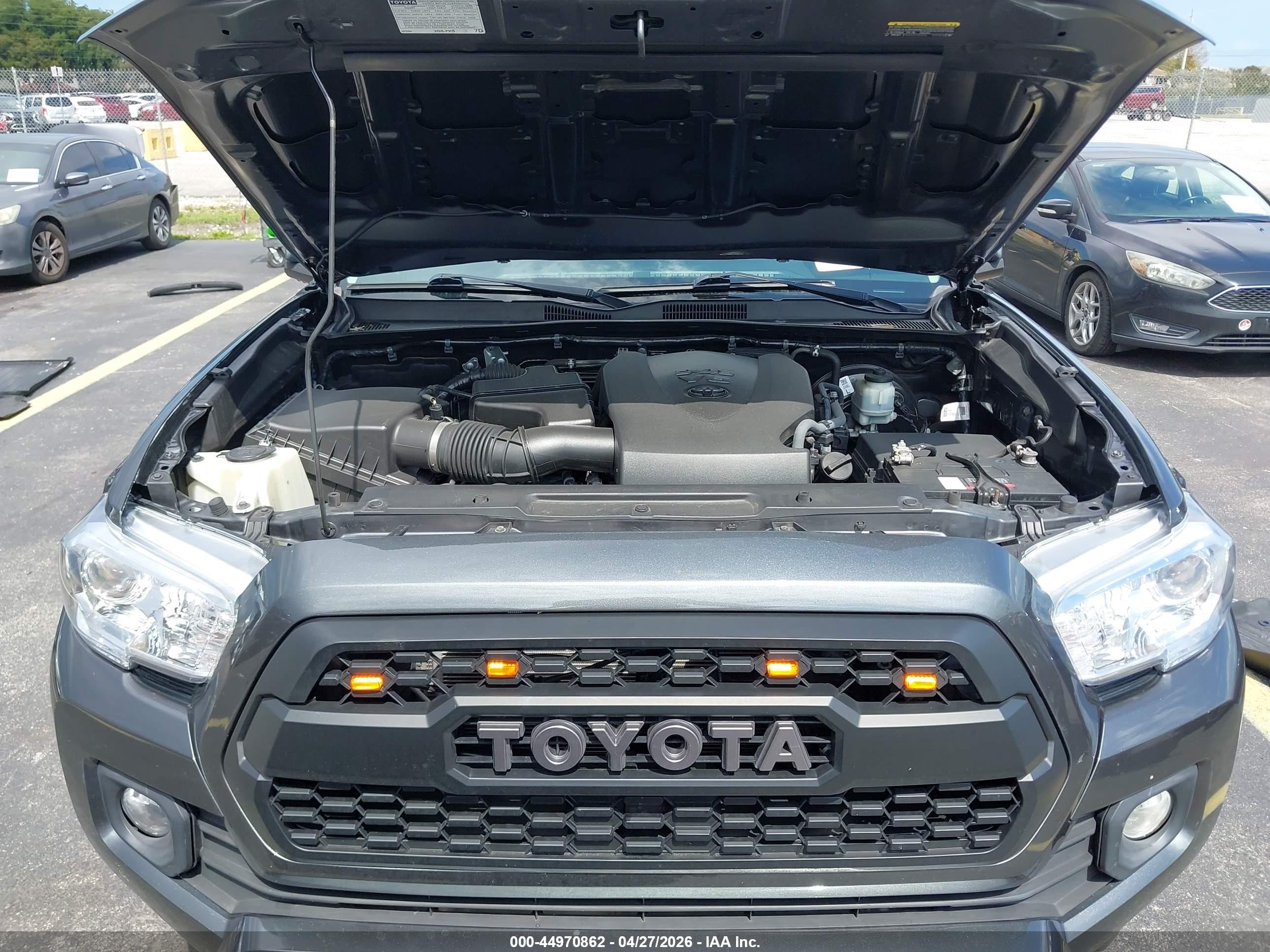 2019 Toyota Tacoma Sr5 V6 Серый vin: 3TMAZ5CN2KM095126