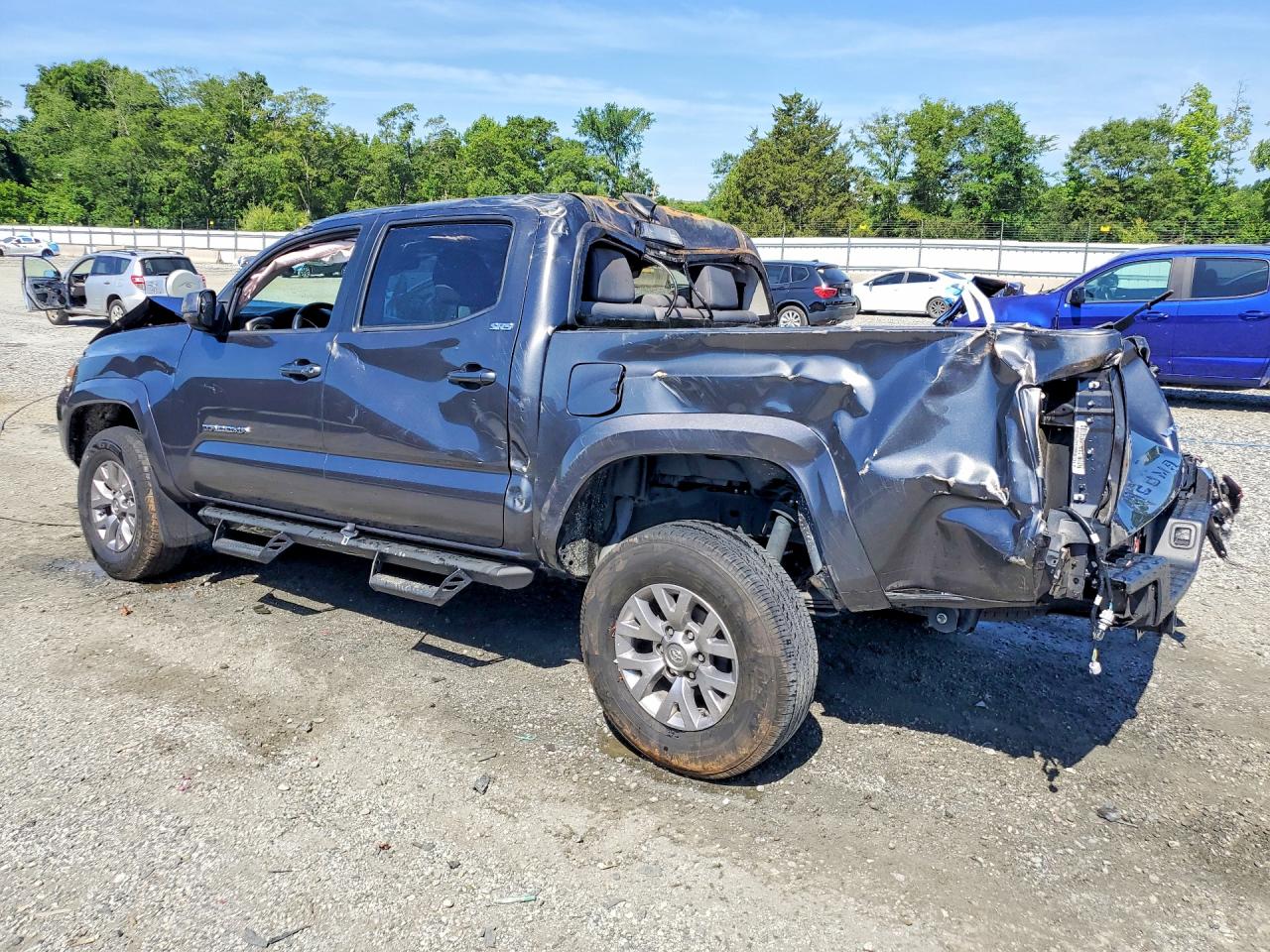 2018 Toyota Tacoma Sr5 V6 Charcoal vin: 3TMAZ5CN5JM075757