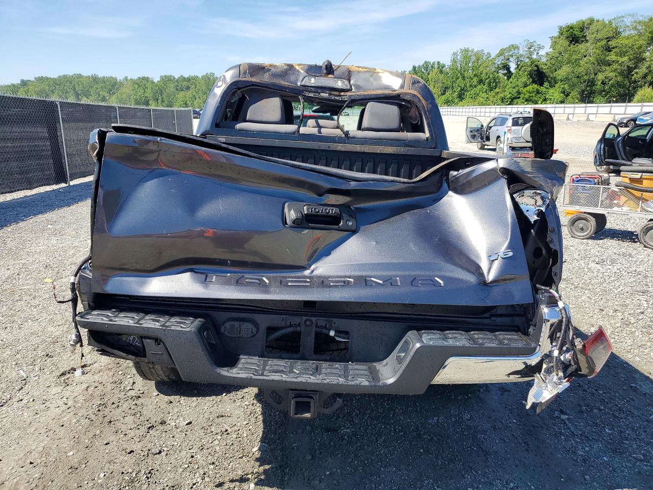 2018 Toyota Tacoma Sr5 V6 Charcoal vin: 3TMAZ5CN5JM075757