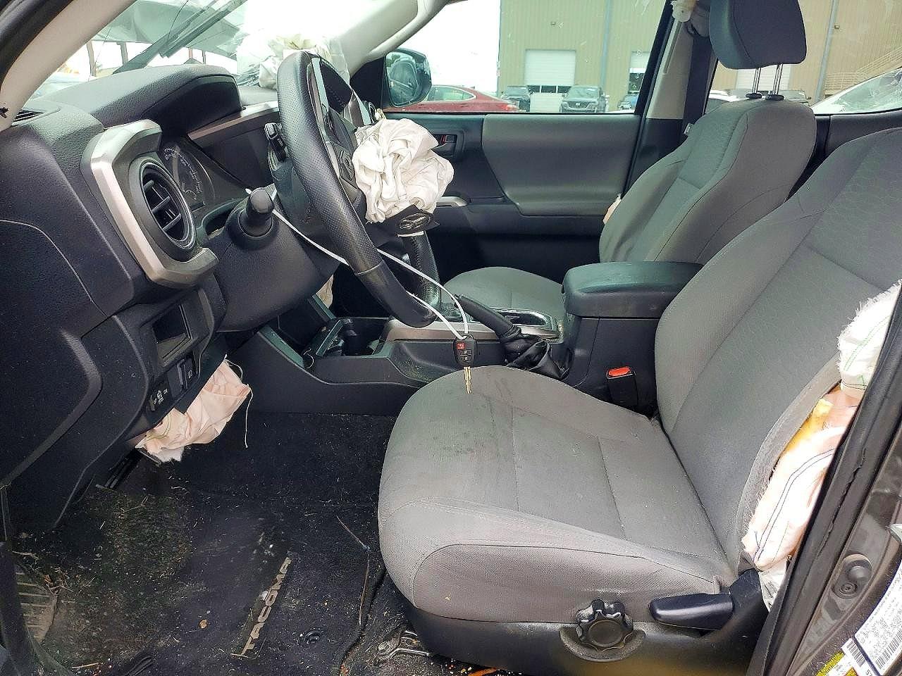 2019 Toyota Tacoma Sr5 V6 Gray vin: 3TMAZ5CN6KM098403