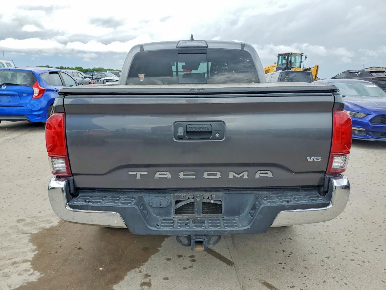 2019 Toyota Tacoma Sr5 V6 Gray vin: 3TMAZ5CN6KM098403