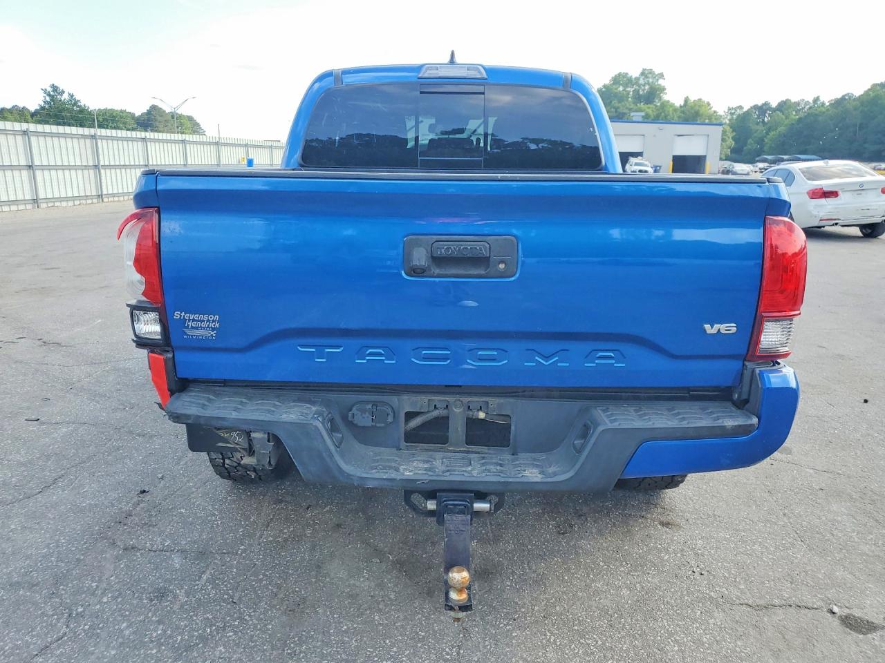 2018 Toyota Tacoma Trd Sport Blue vin: 3TMAZ5CN8JM064560