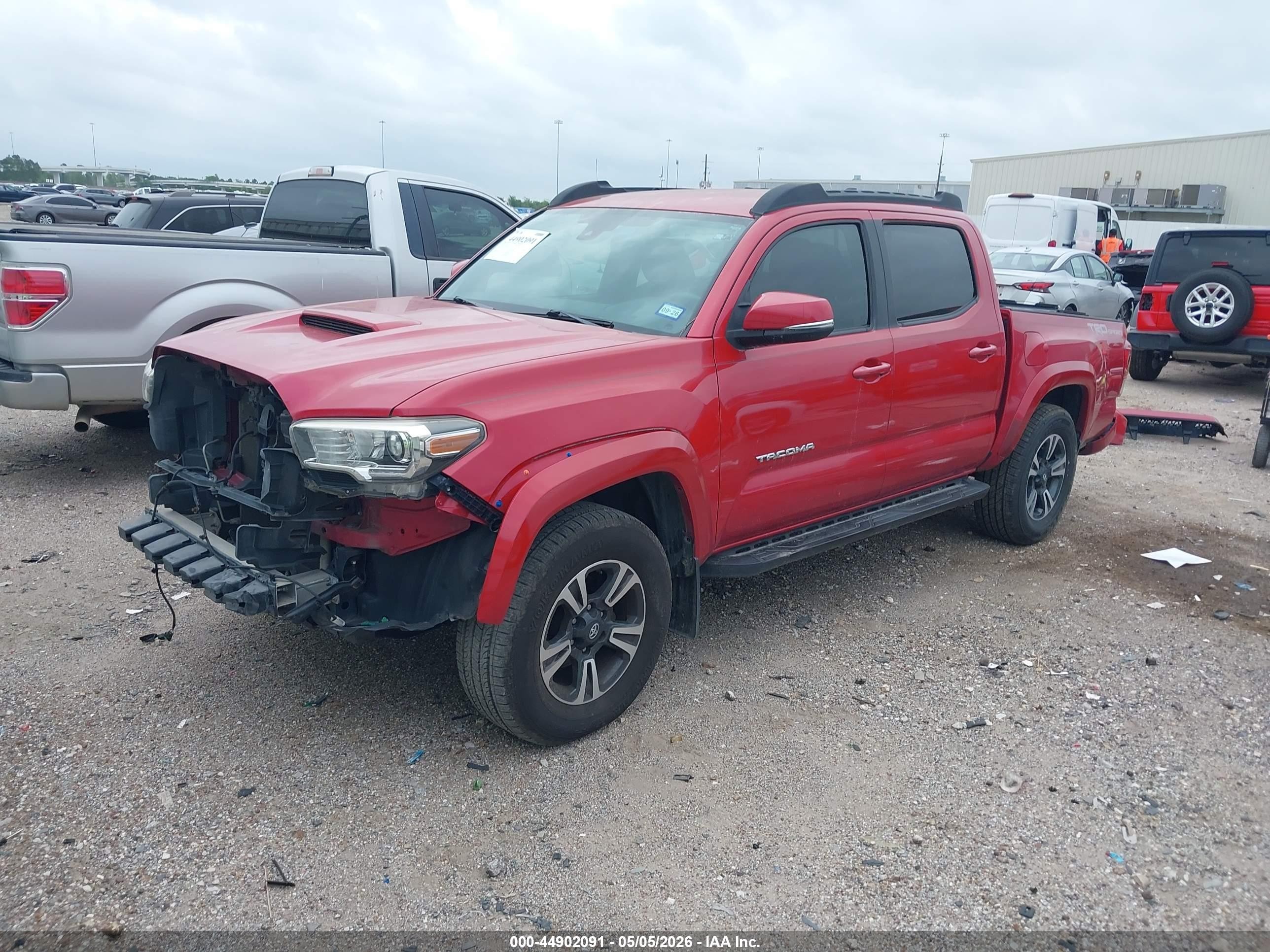 2018 Toyota Tacoma Trd Sport Красный vin: 3TMAZ5CN9JM066219