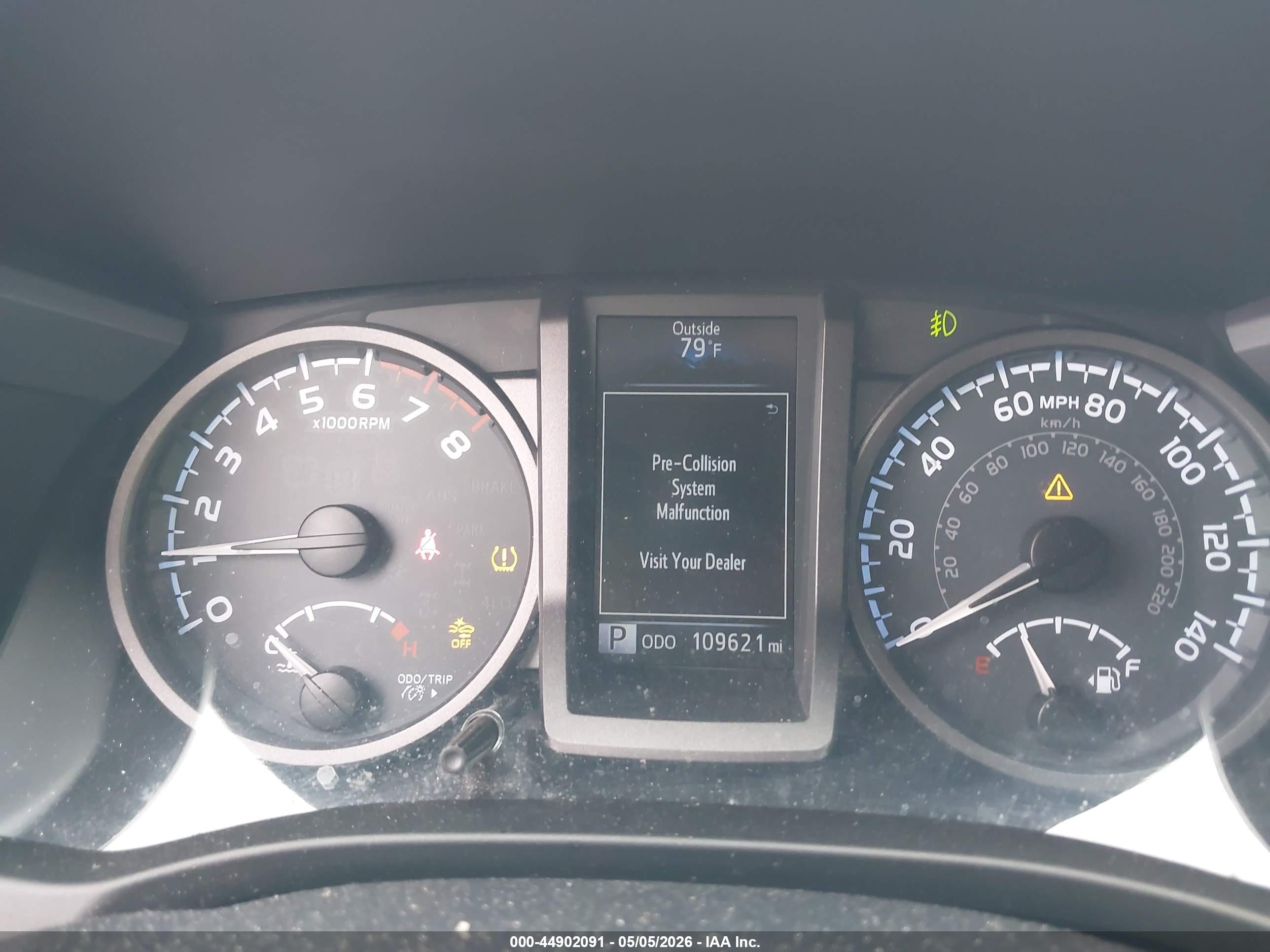 2018 Toyota Tacoma Trd Sport Красный vin: 3TMAZ5CN9JM066219
