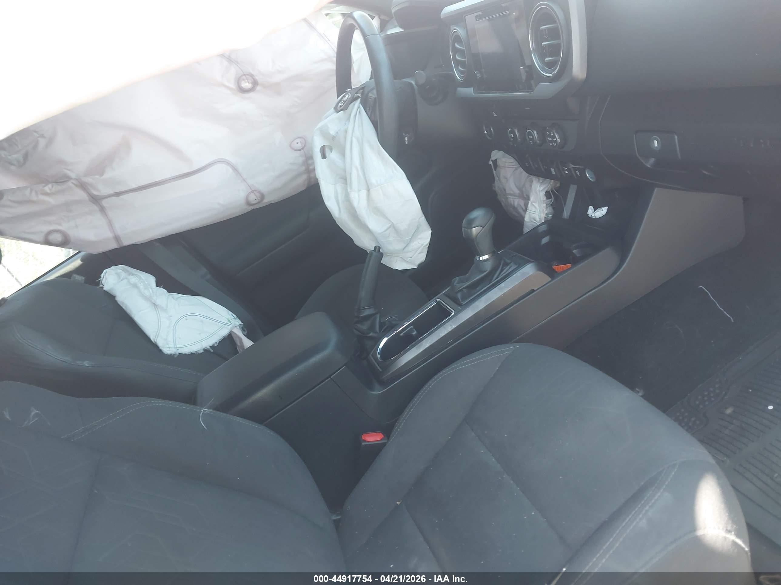 2019 Toyota Tacoma Trd Sport Gray vin: 3TMAZ5CN9KM099786