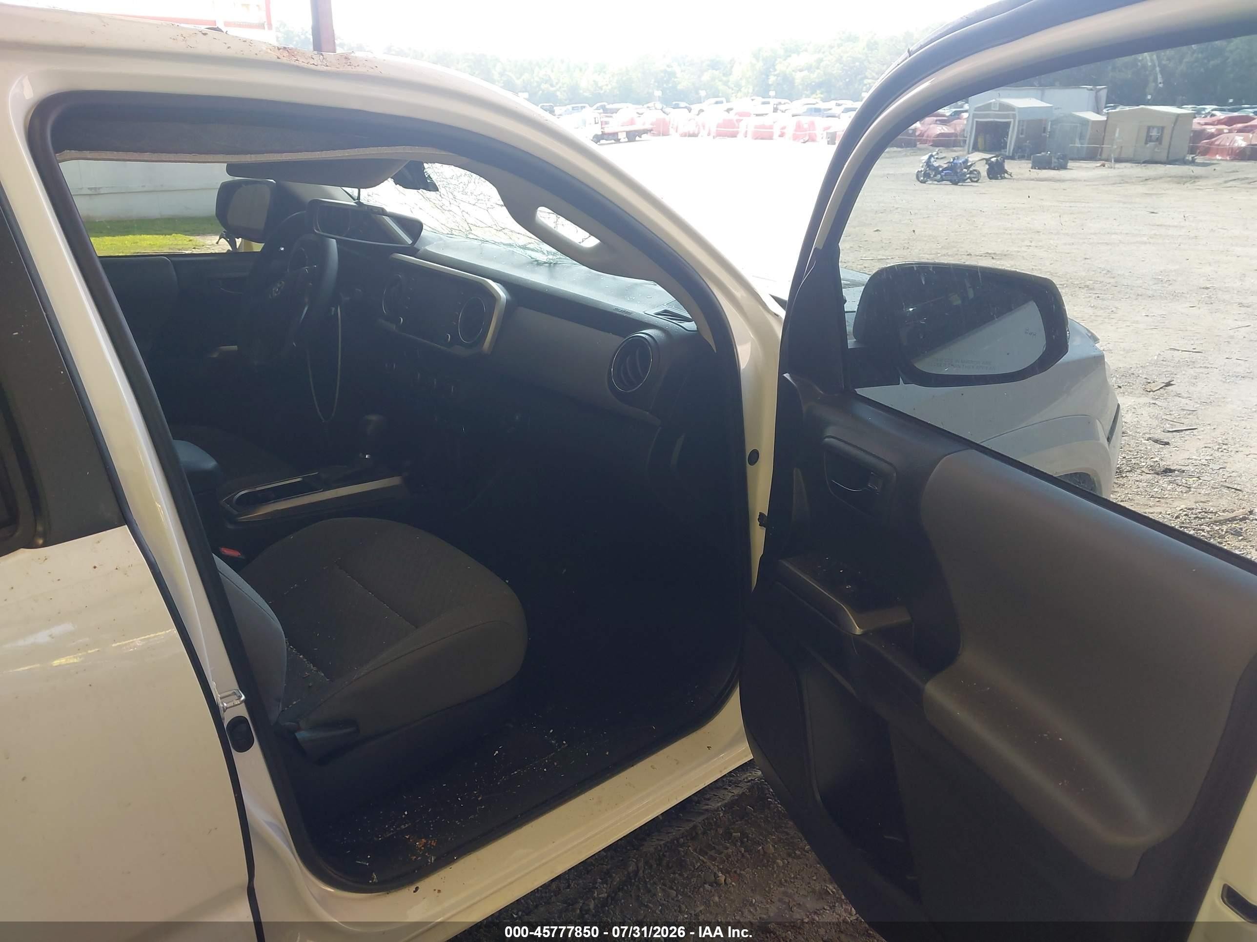 2023 Toyota Tacoma Sr5 V6 White vin: 3TMAZ5CN9PM215995