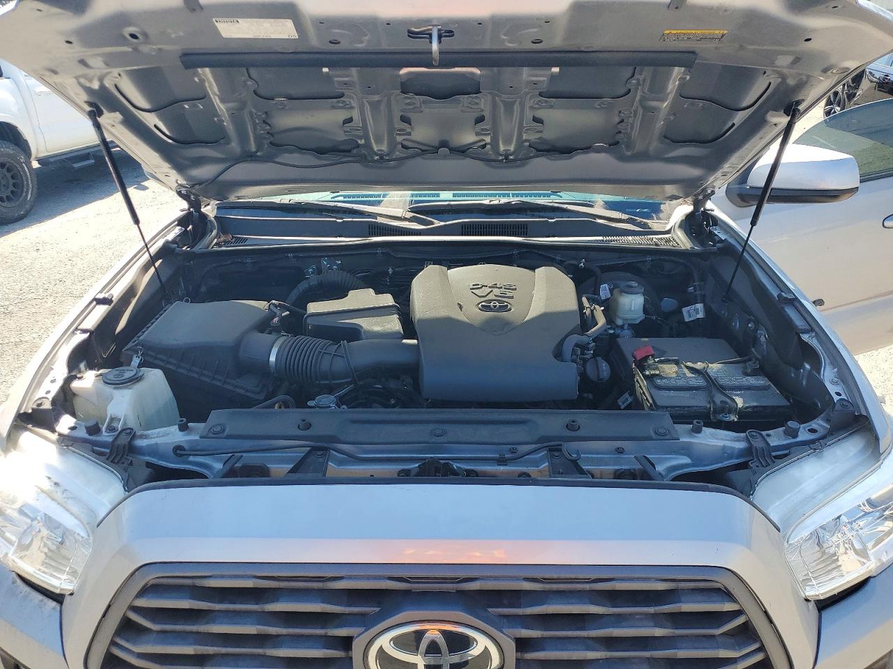 2021 Toyota Tacoma Sr5 V6 Silver vin: 3TMAZ5CNXMM140803