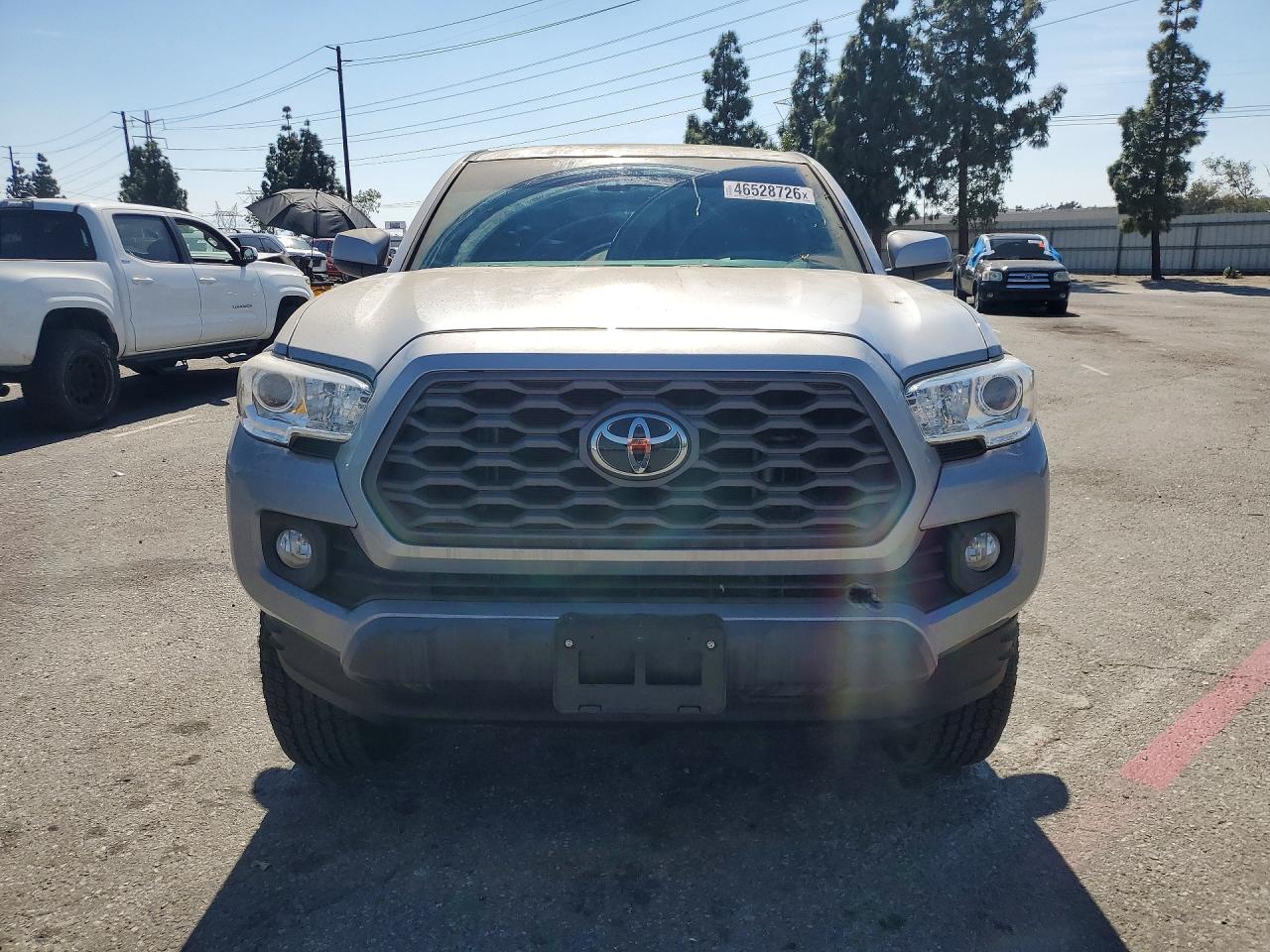 2021 Toyota Tacoma Sr5 V6 Silver vin: 3TMAZ5CNXMM140803