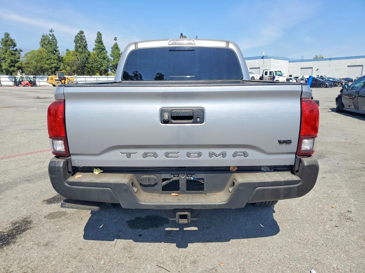 2021 Toyota Tacoma Sr5 V6 Silver vin: 3TMAZ5CNXMM140803