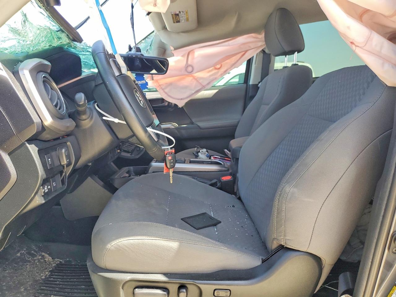 2022 Toyota Tacoma Sr5 V6 Серый vin: 3TMAZ5CNXNM195740