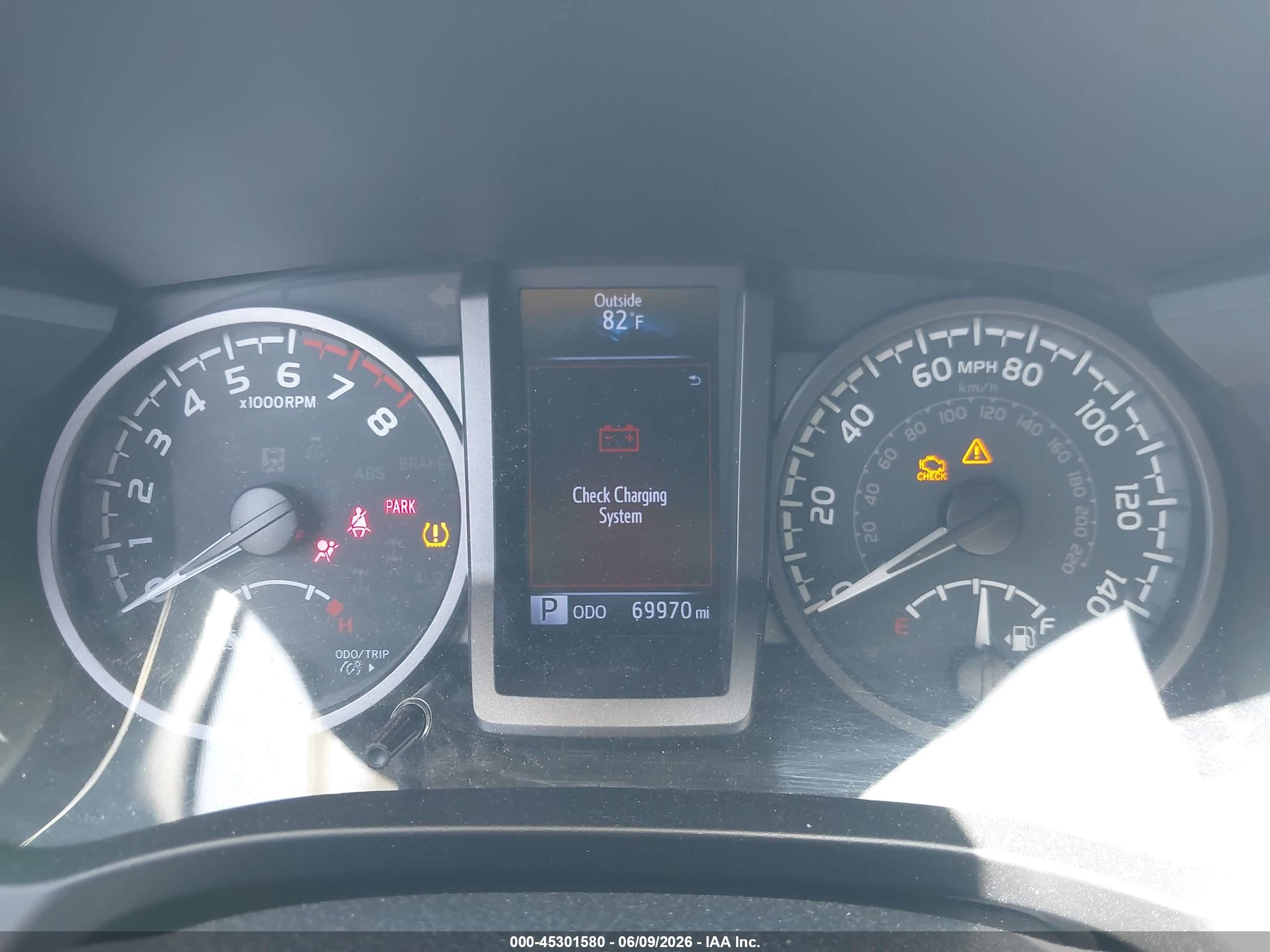 2020 Toyota Tacoma Trd Sport White vin: 3TMBZ5DN0LM025693