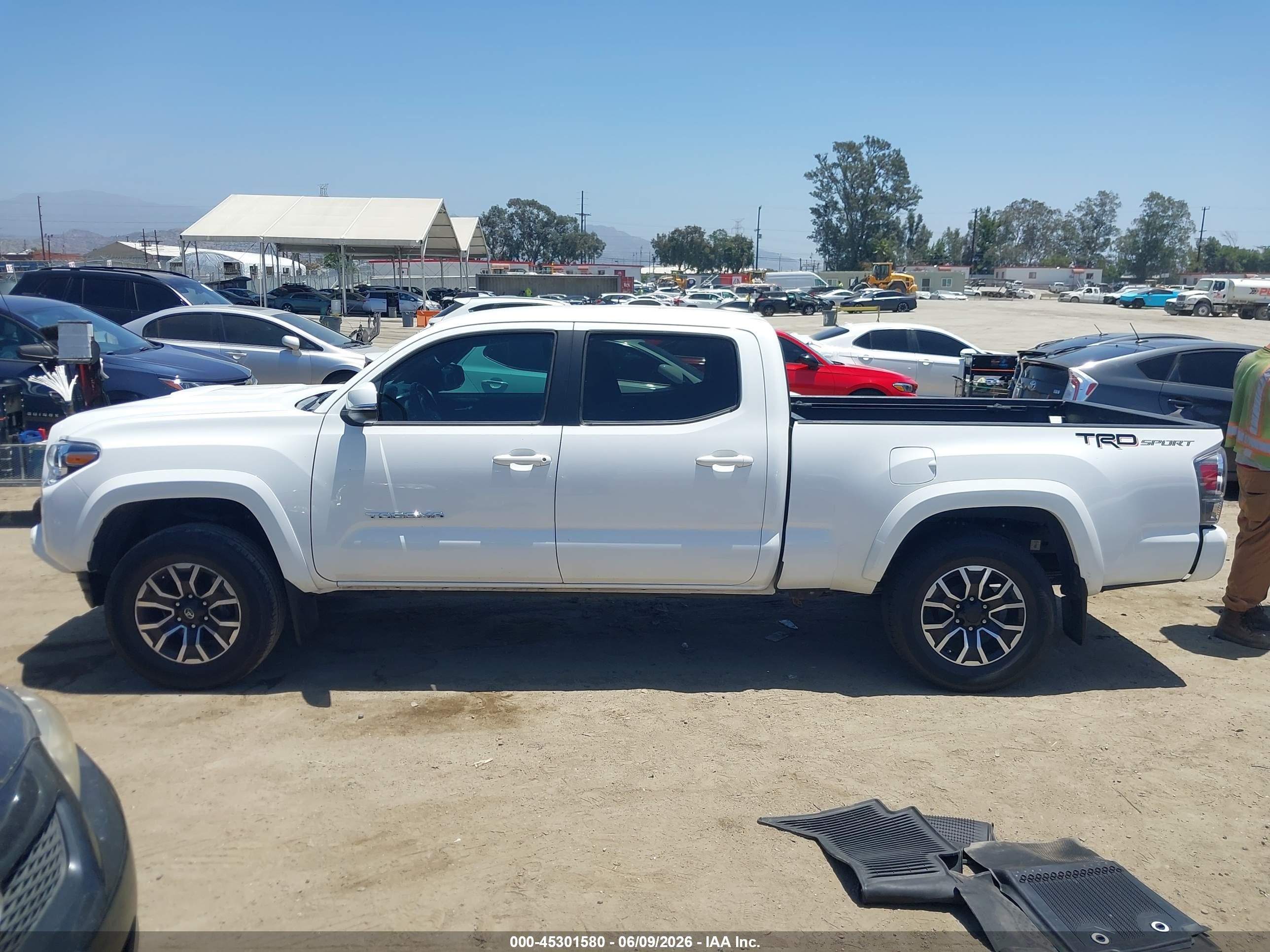 2020 Toyota Tacoma Trd Sport White vin: 3TMBZ5DN0LM025693