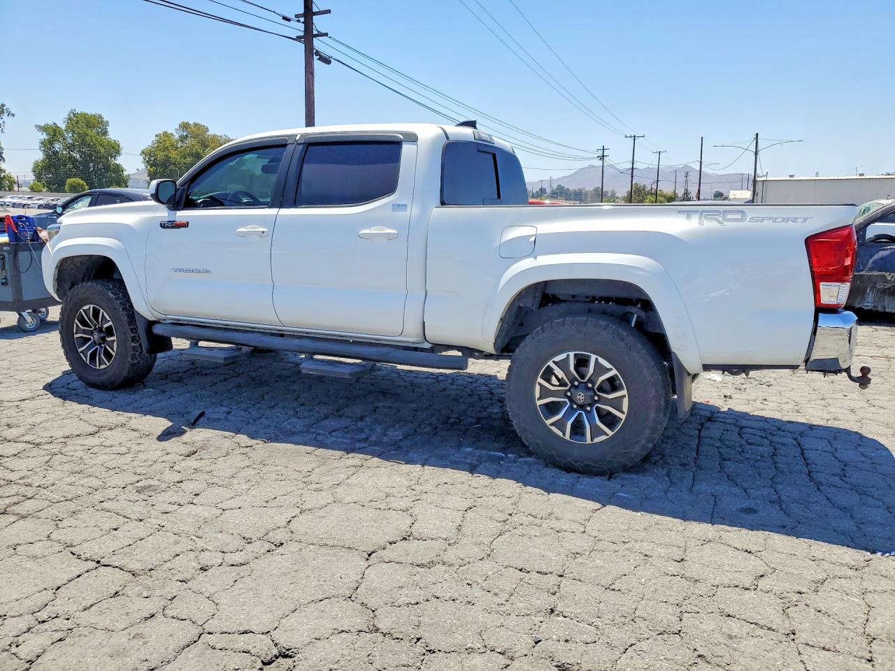 2022 Toyota Tacoma Sr5 V6 White vin: 3TMBZ5DN2NM036553