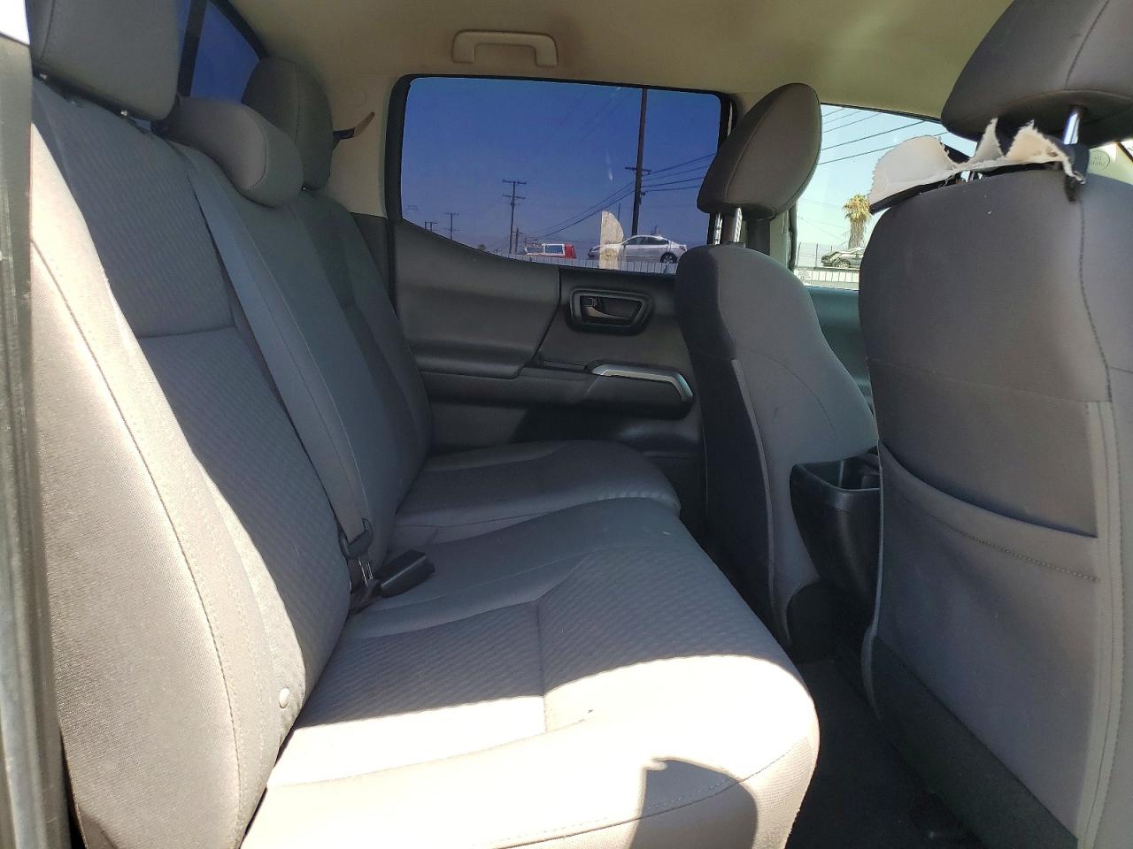 2022 Toyota Tacoma Sr5 V6 White vin: 3TMBZ5DN2NM036553