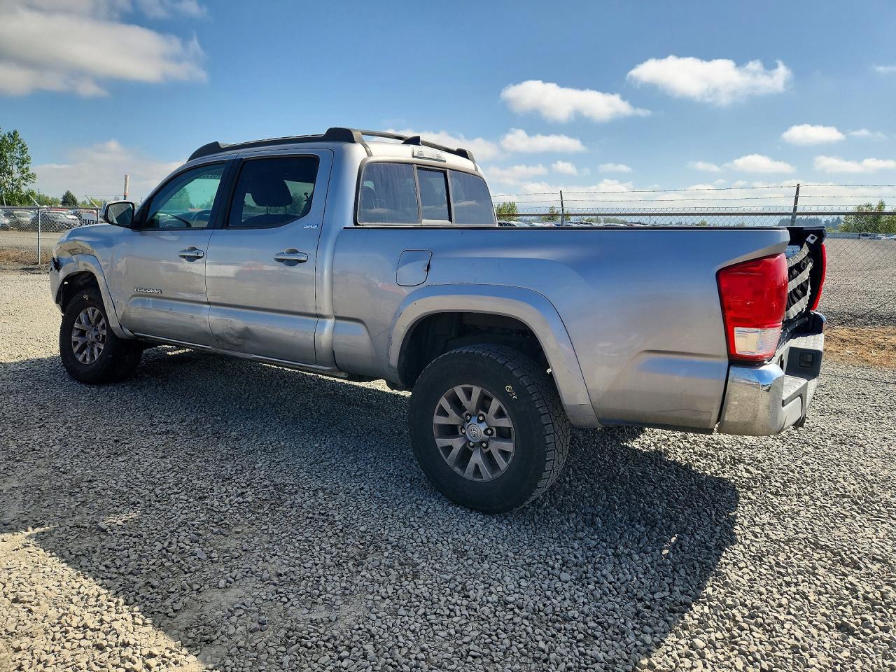 2016 Toyota Tacoma Sr5 V6 Silver vin: 3TMBZ5DN3GM005203
