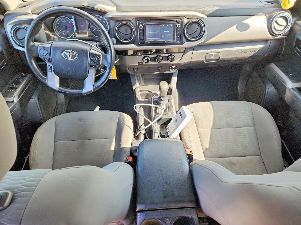 2016 Toyota Tacoma Sr5 V6 Silver vin: 3TMBZ5DN3GM005203