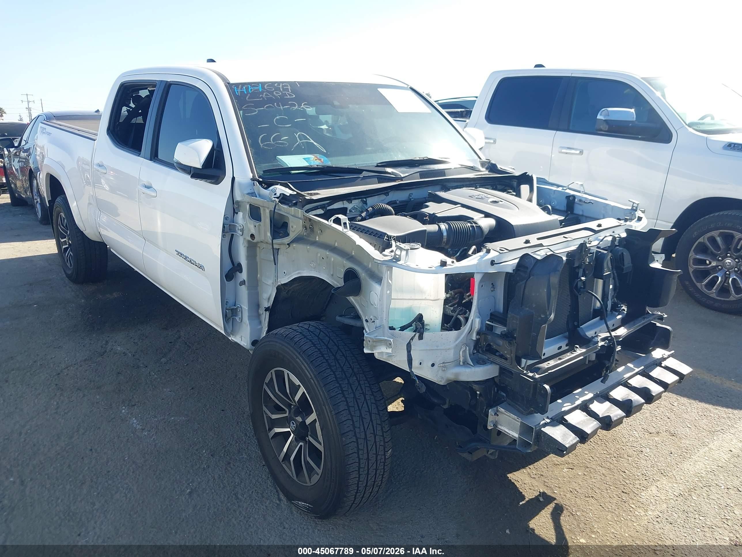 2023 Toyota Tacoma Trd Sport White vin: 3TMBZ5DN4PM040462