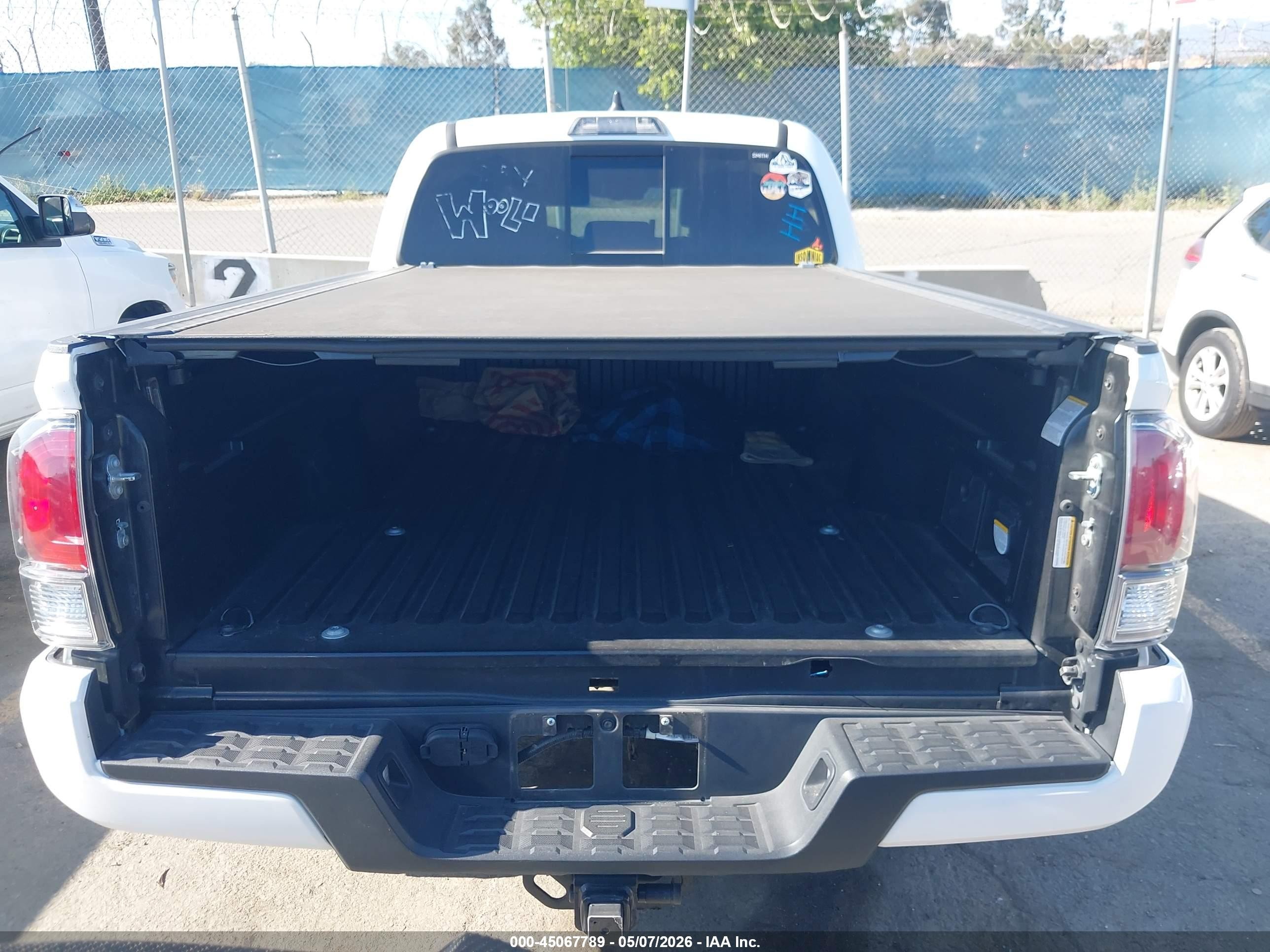 2023 Toyota Tacoma Trd Sport Белый vin: 3TMBZ5DN4PM040462