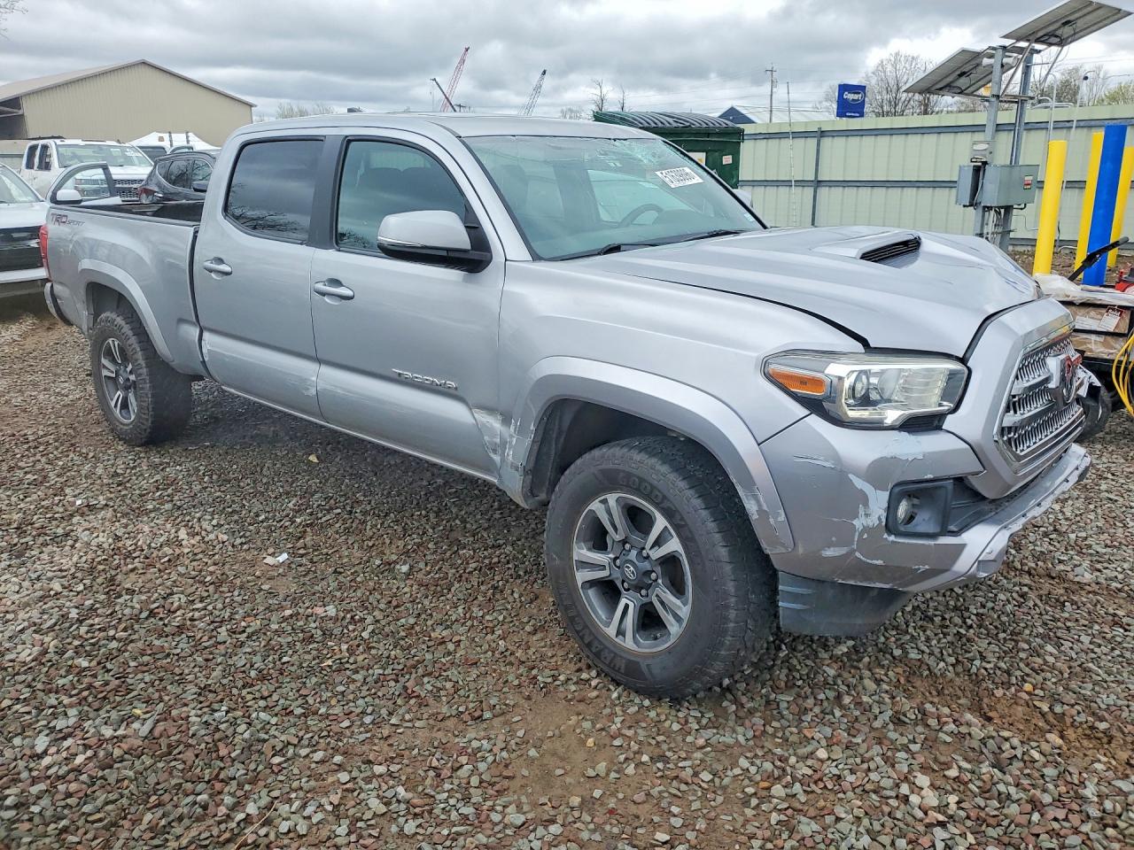 2016 Toyota Tacoma Sr5 V6 Silver vin: 3TMBZ5DN7GM004121