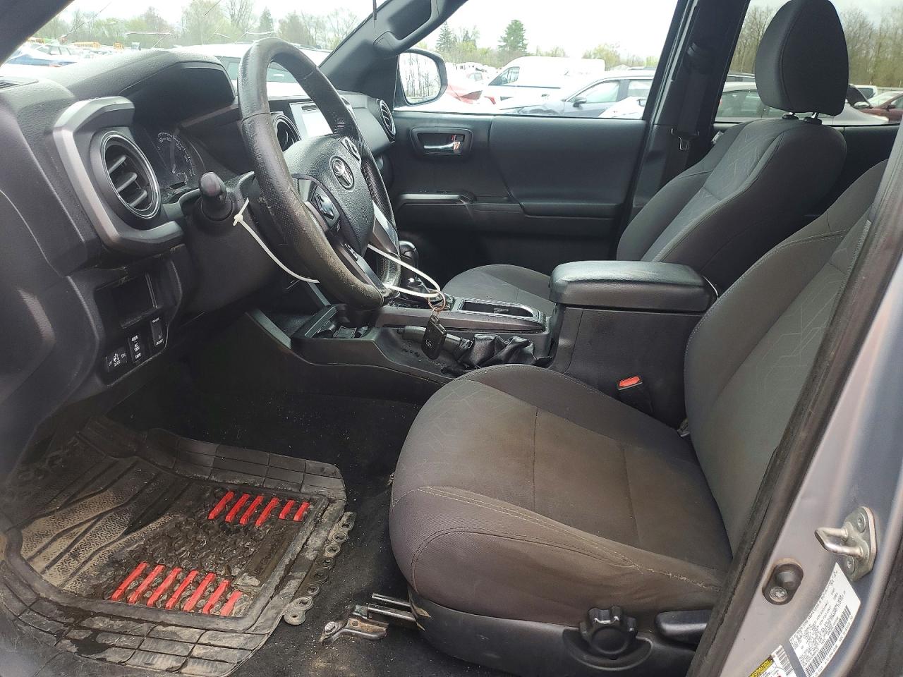 2016 Toyota Tacoma Sr5 V6 Silver vin: 3TMBZ5DN7GM004121