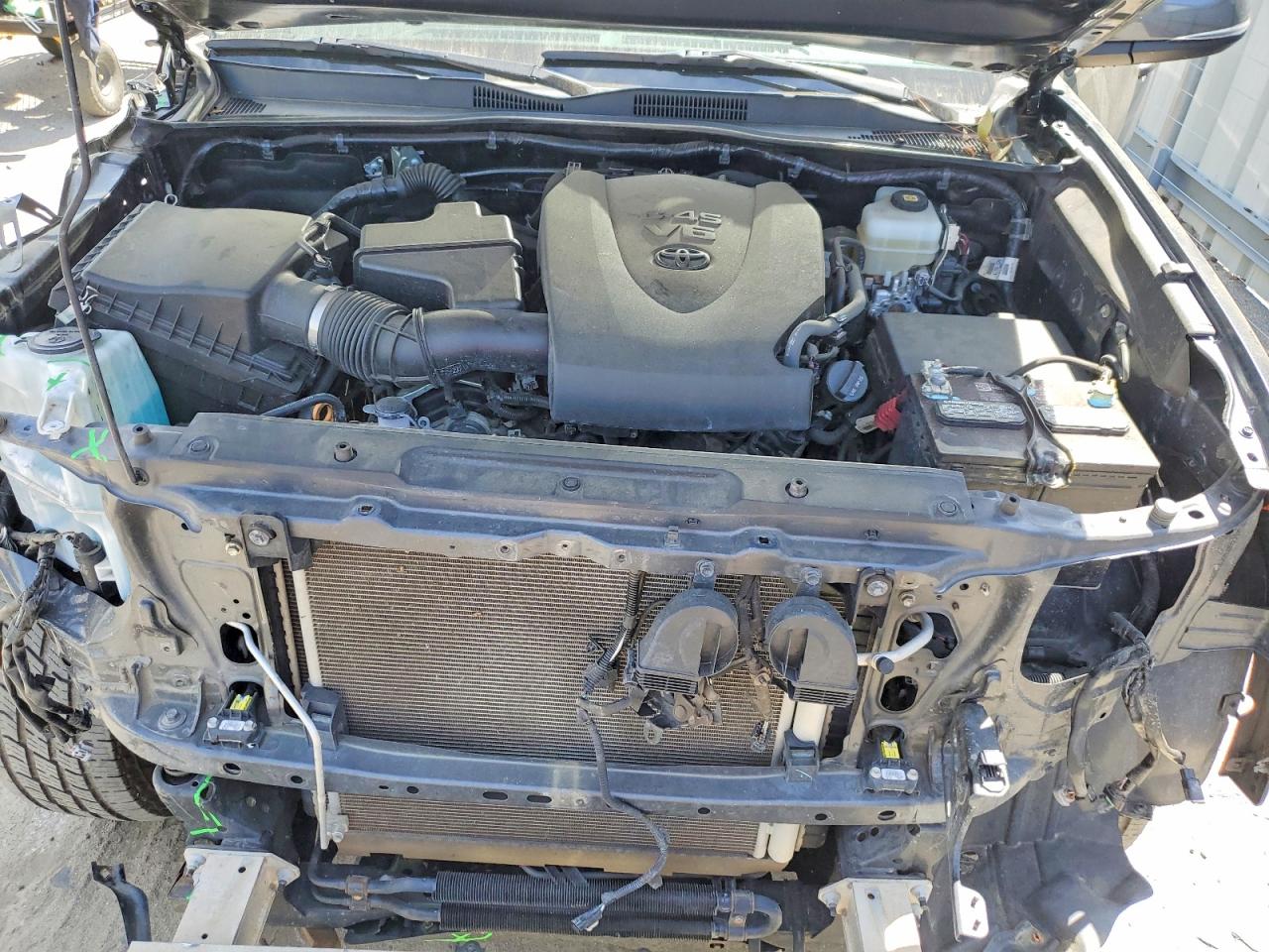 2021 Toyota Tacoma Trd Off-road Charcoal vin: 3TMCZ5AN0MM393592