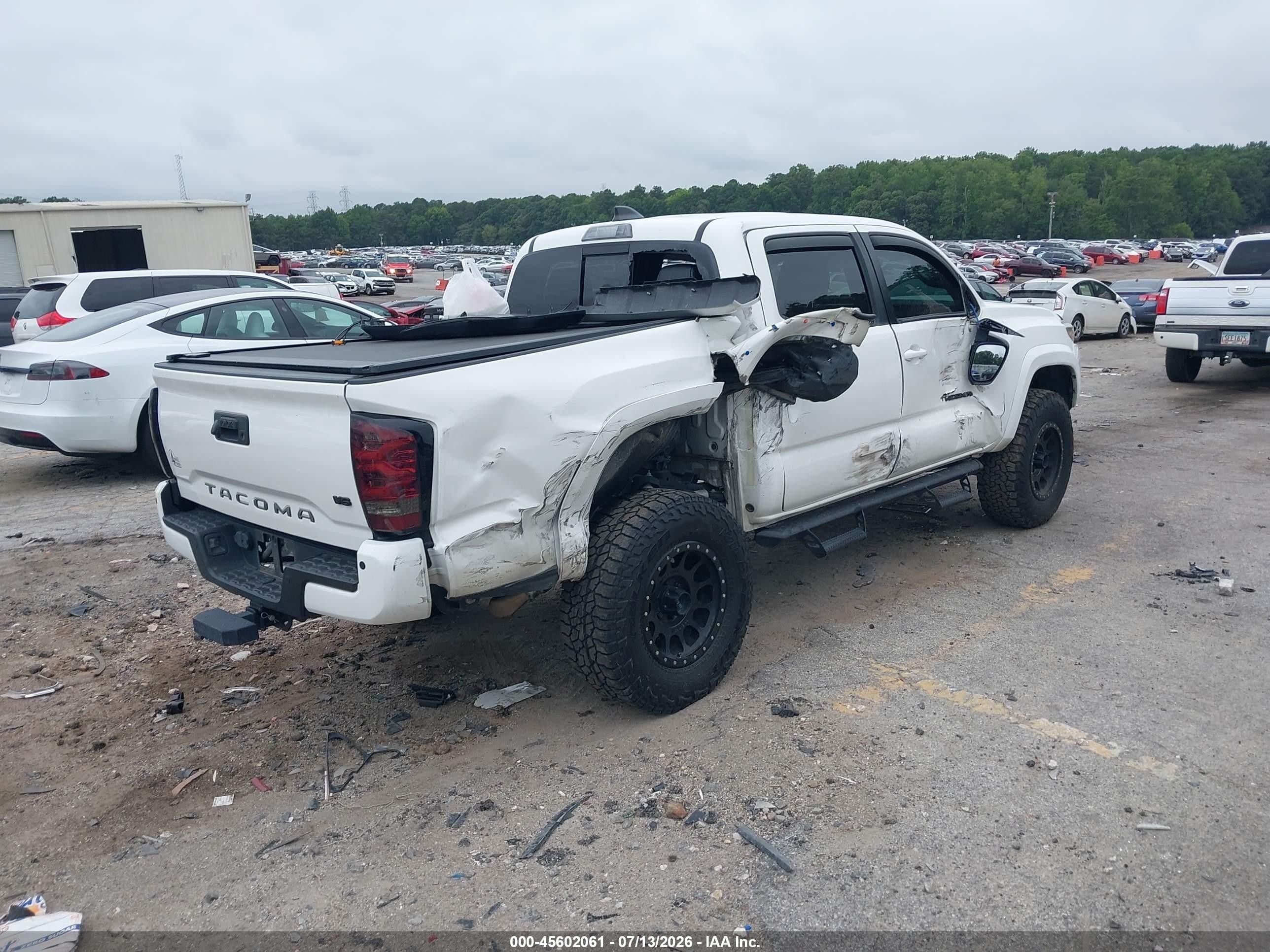 2021 Toyota Tacoma Trd Sport Белый vin: 3TMCZ5AN0MM445528