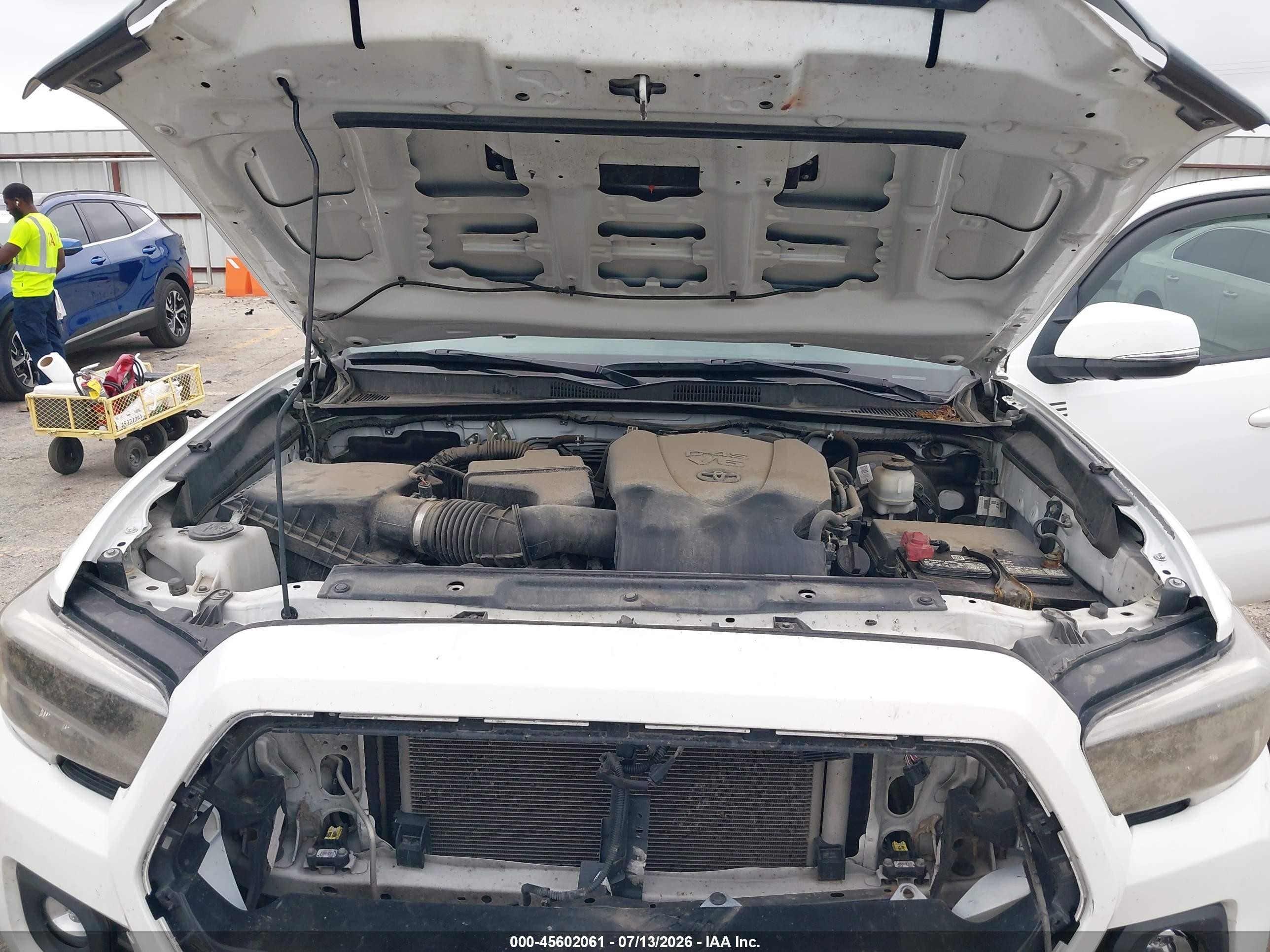 2021 Toyota Tacoma Trd Sport Белый vin: 3TMCZ5AN0MM445528