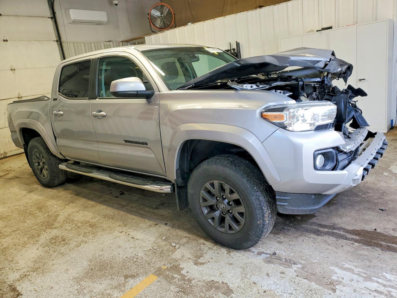 2020 Toyota Tacoma Silver vin: 3TMCZ5AN1LM326742
