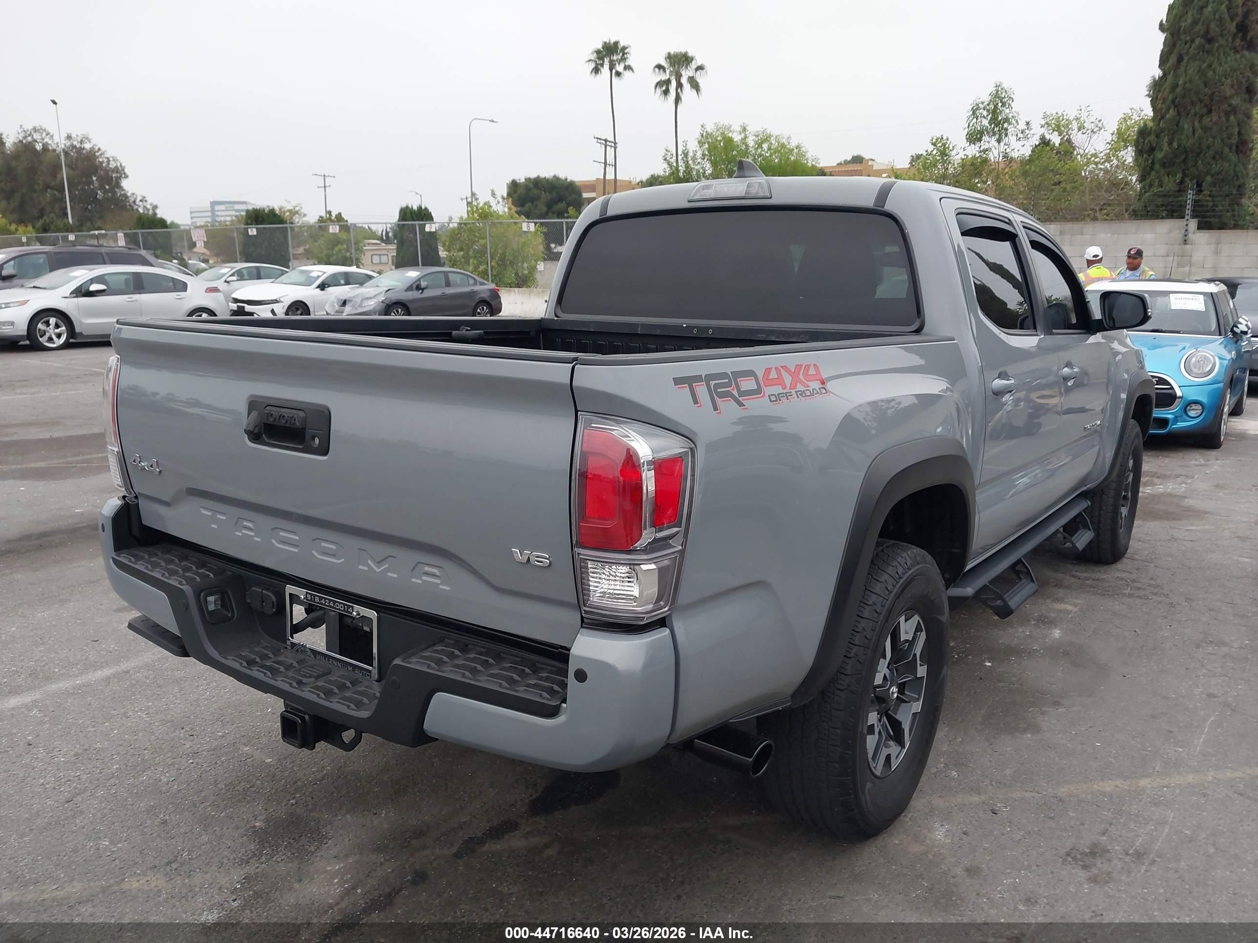 2021 Toyota Tacoma Trd Off-road Серый vin: 3TMCZ5AN1MM433839