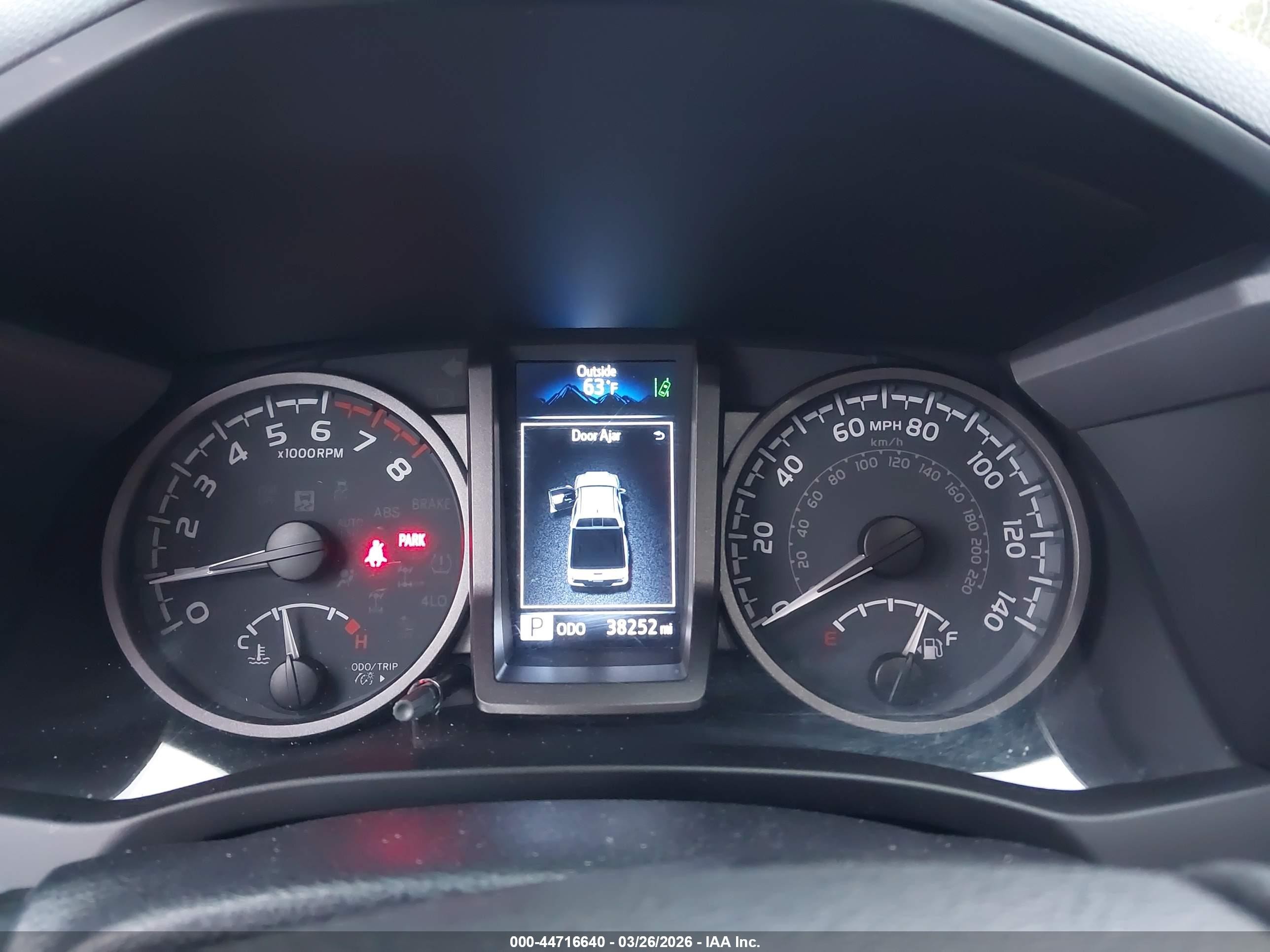 2021 Toyota Tacoma Trd Off-road Серый vin: 3TMCZ5AN1MM433839