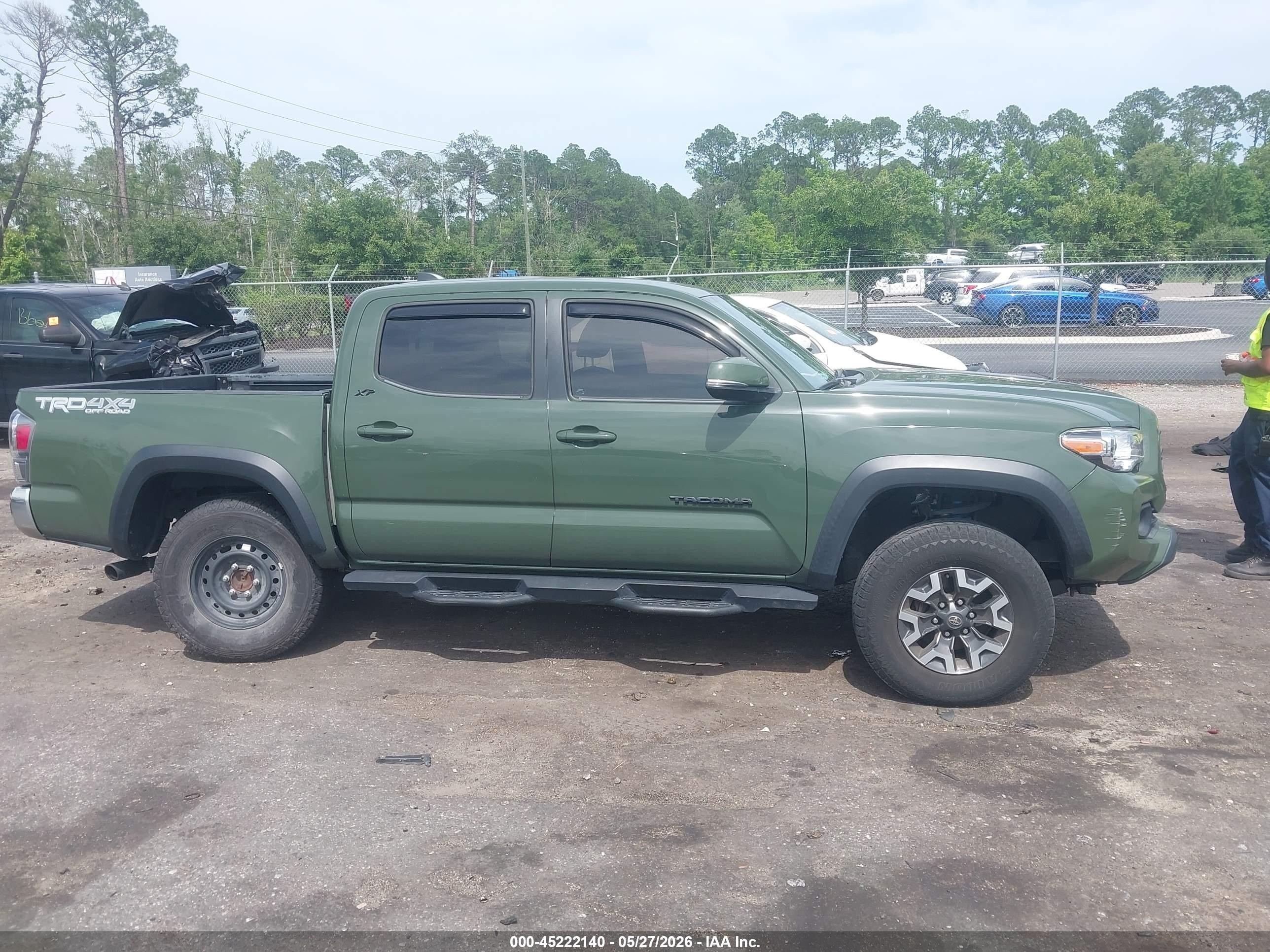 2021 Toyota Tacoma Trd Off-road Green vin: 3TMCZ5AN1MM446798